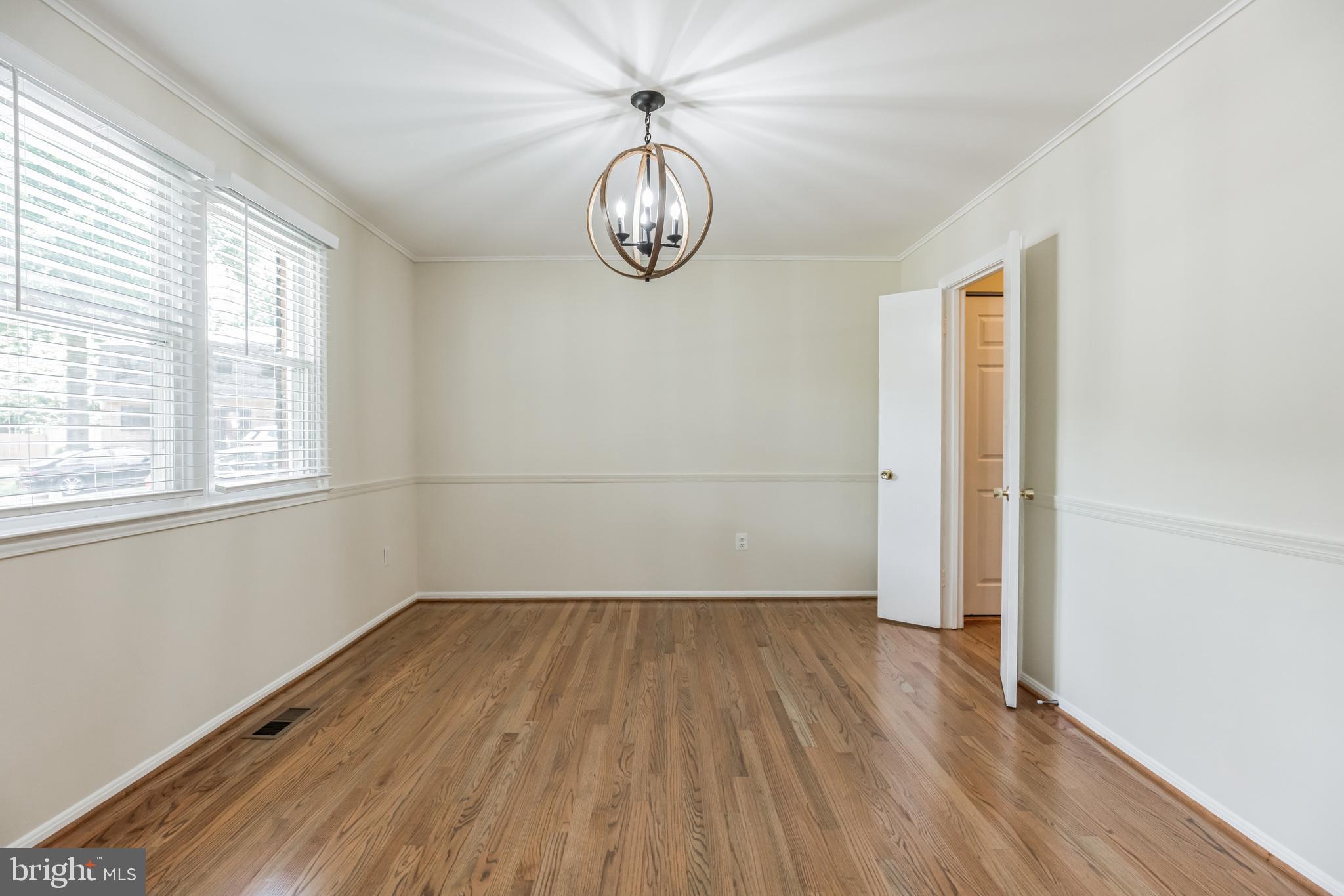 KINGS PARK WEST - Residential