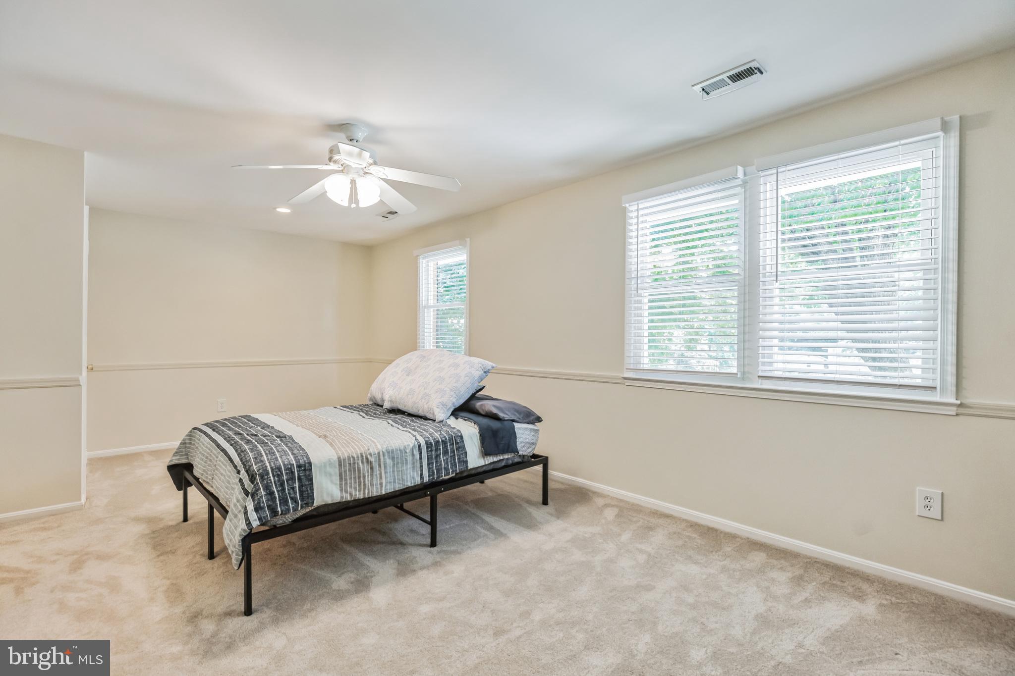 KINGS PARK WEST - Residential