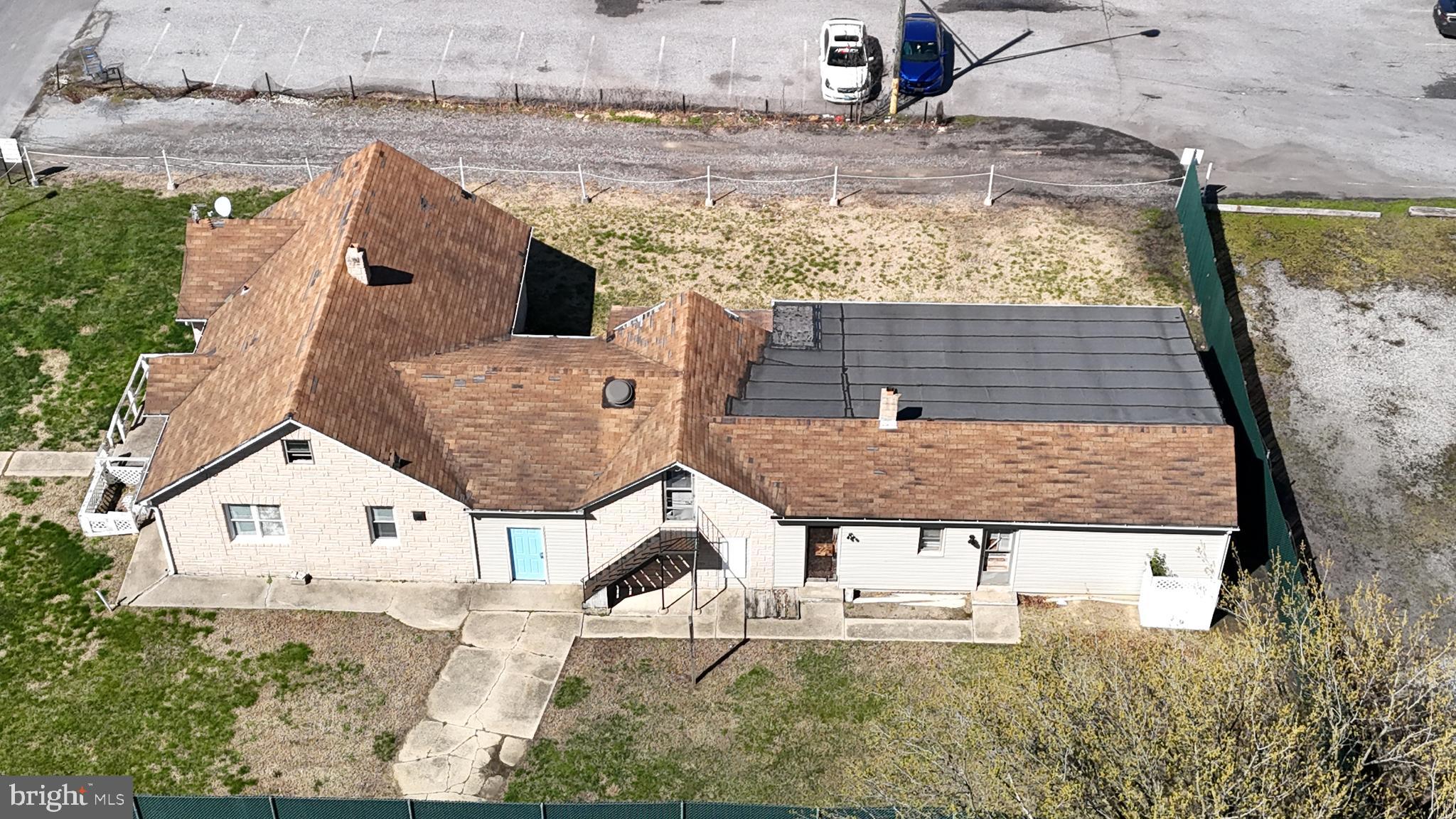 MIDDLE RIVER - Residential