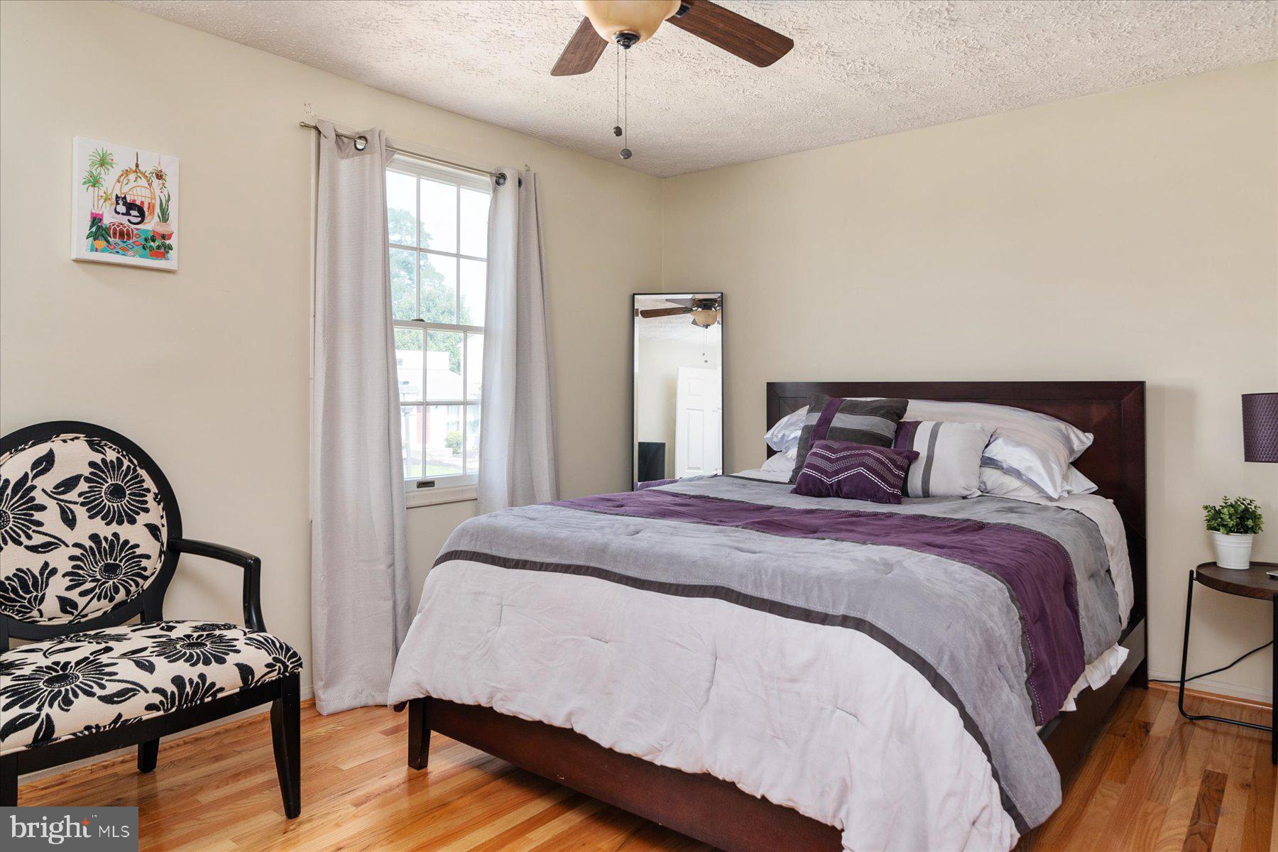 CEDAR MILLS - Residential