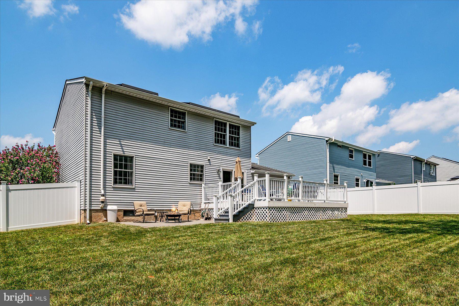 CEDAR MILLS - Residential