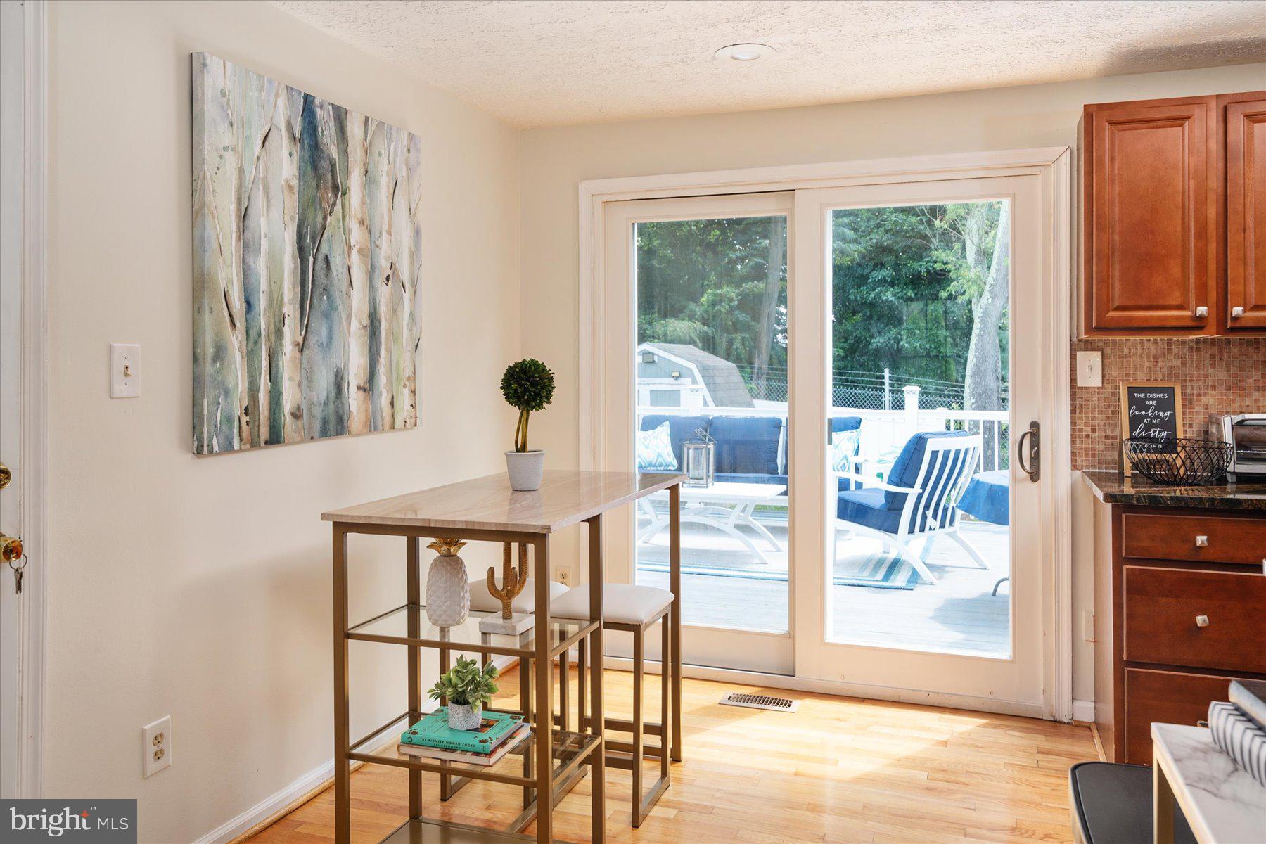 CEDAR MILLS - Residential