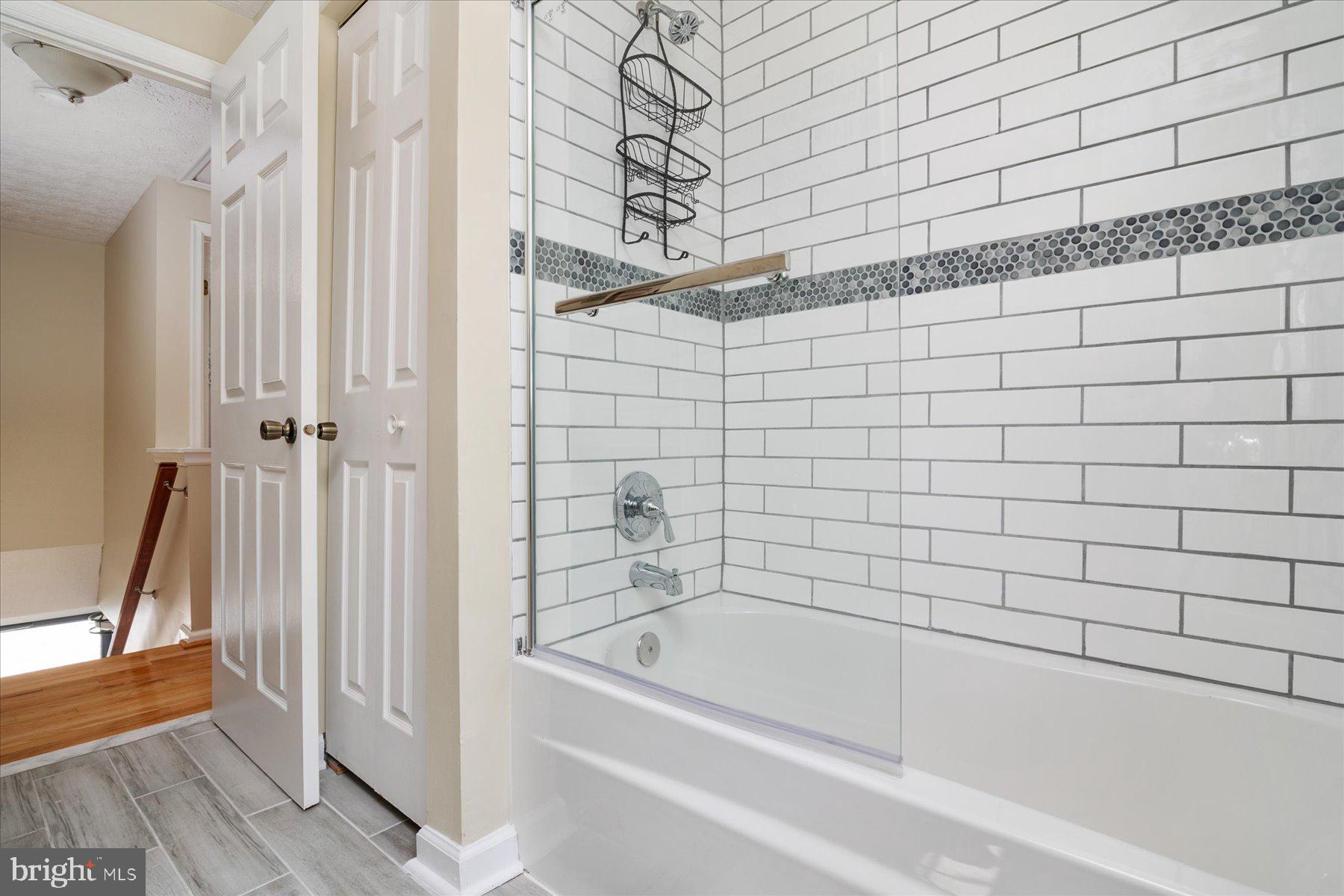 CEDAR MILLS - Residential