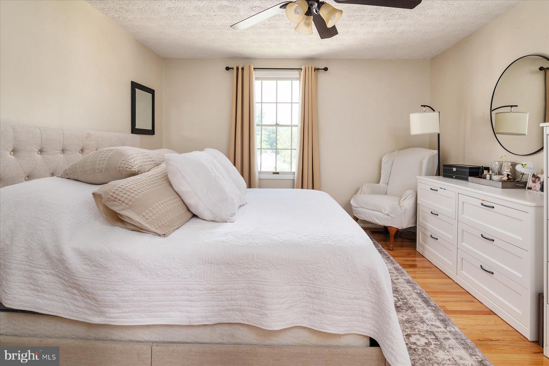 CEDAR MILLS - Residential