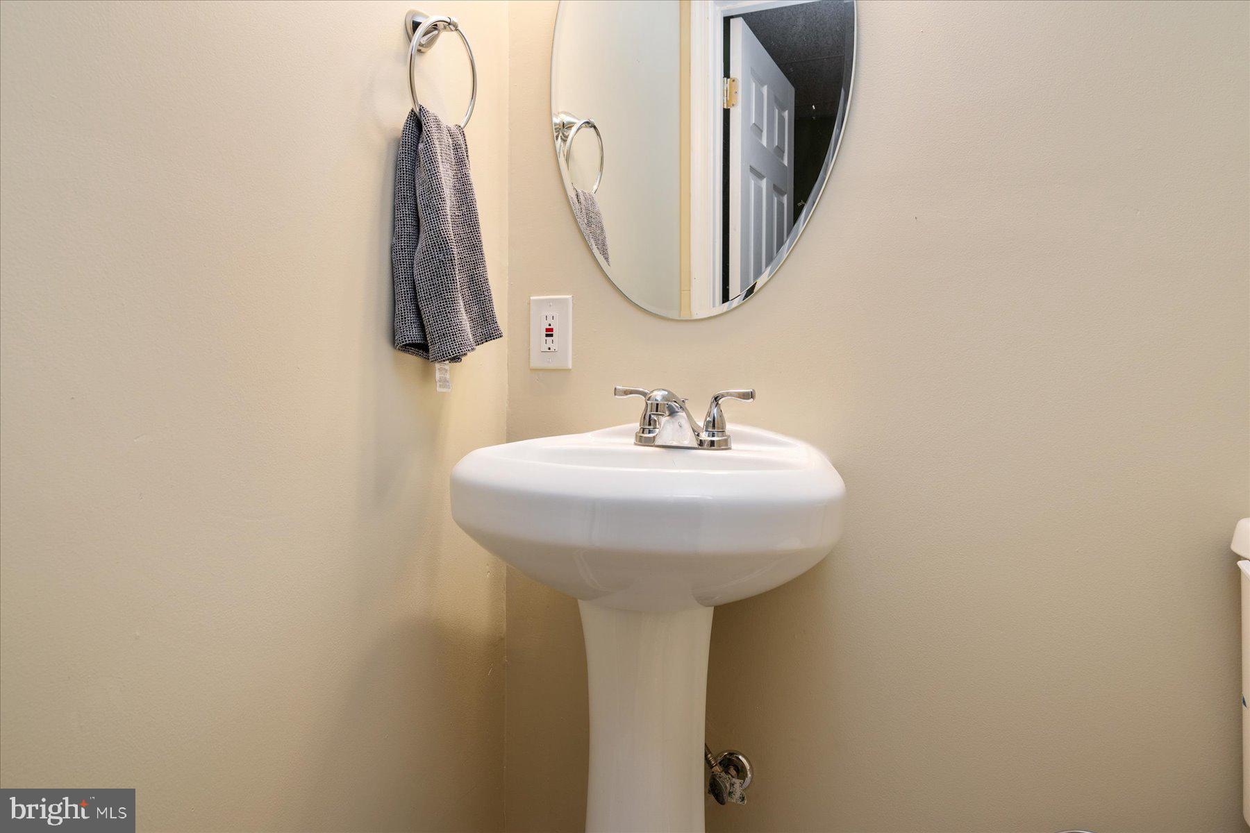 CEDAR MILLS - Residential