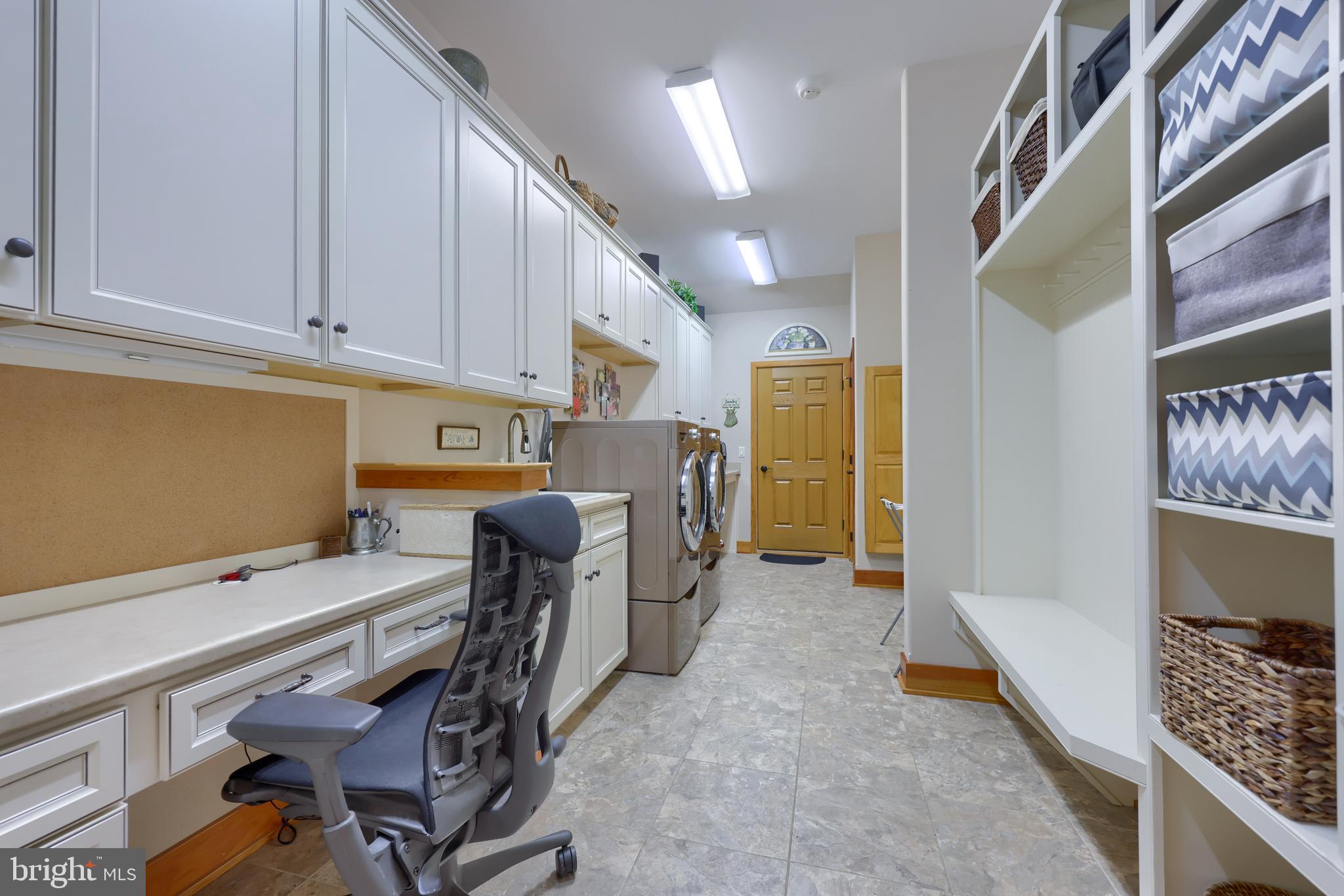 BUNKER HILL ESTATES - Residential