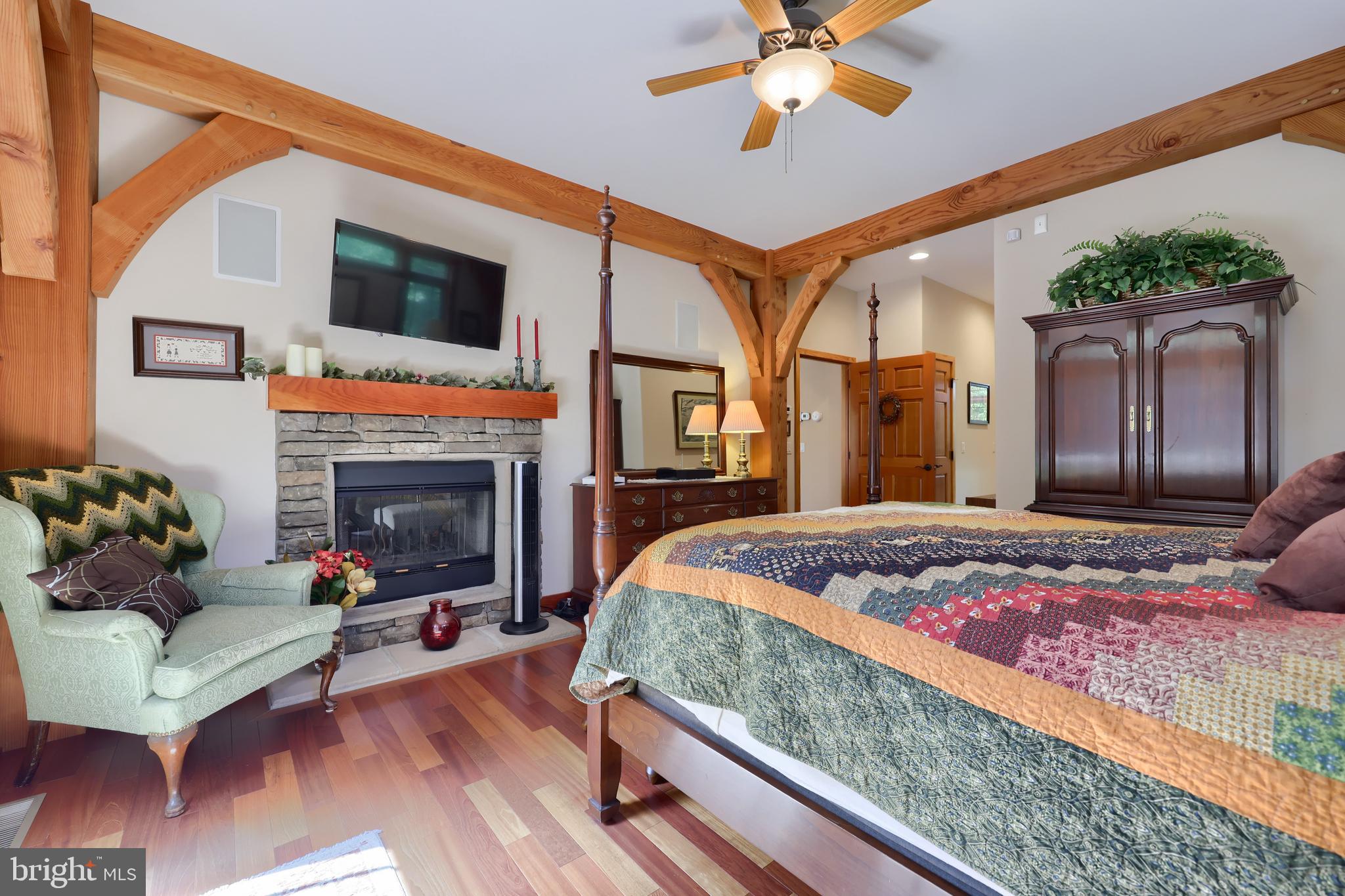 BUNKER HILL ESTATES - Residential