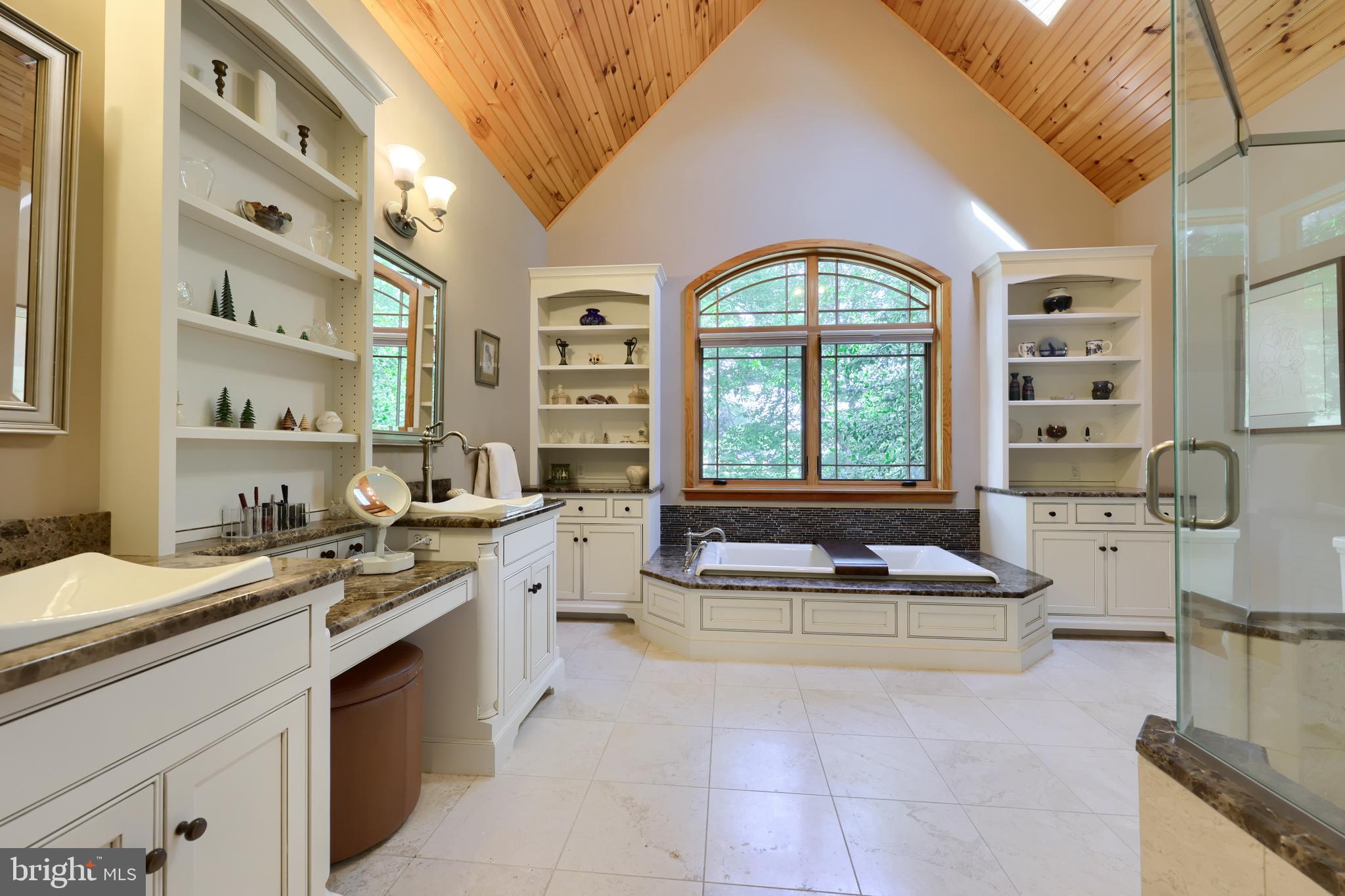 BUNKER HILL ESTATES - Residential