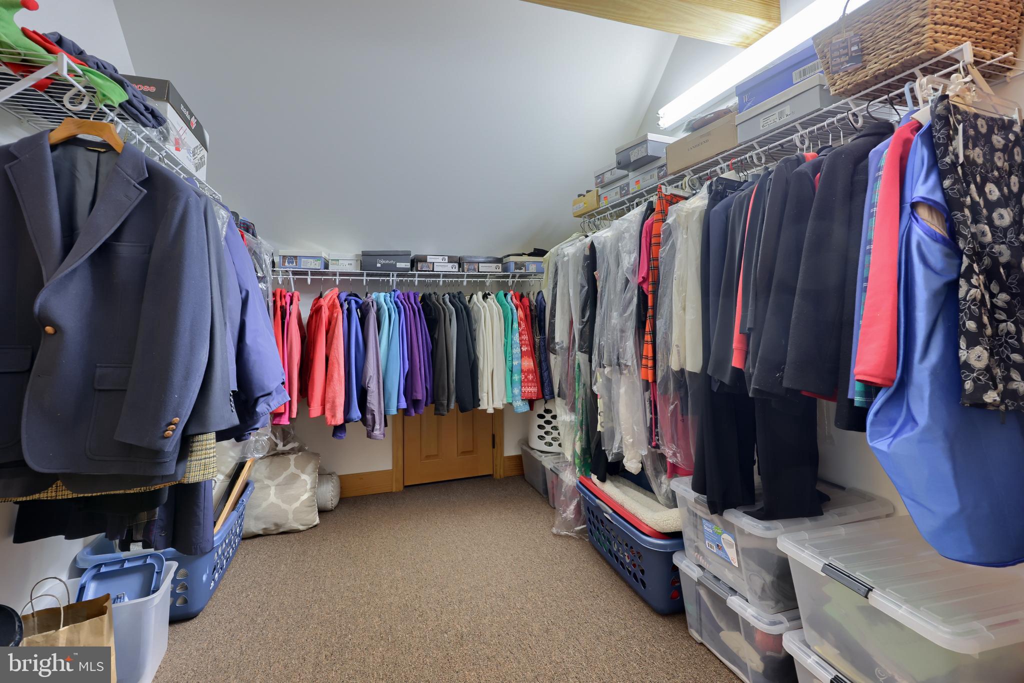 BUNKER HILL ESTATES - Residential