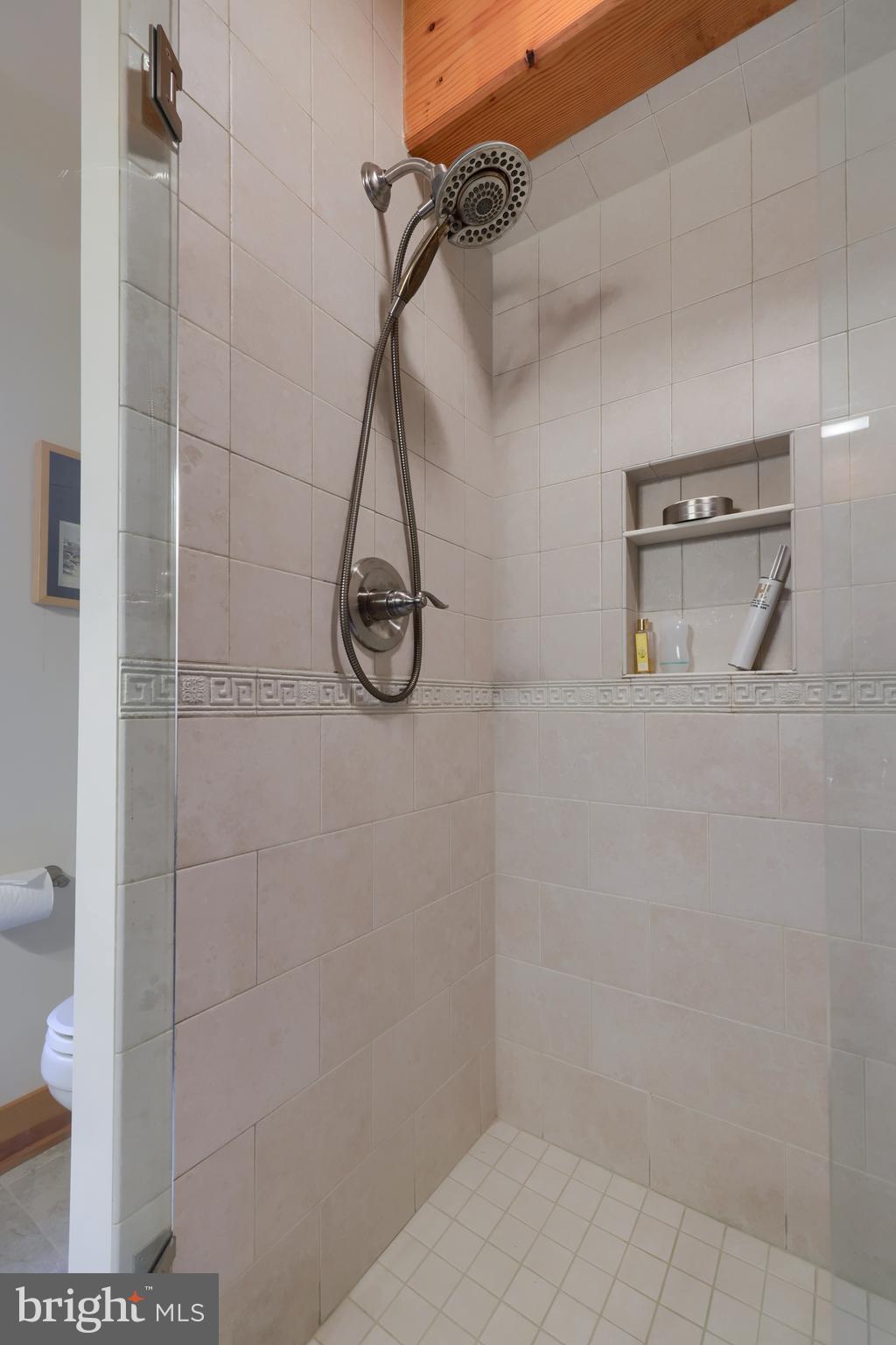 BUNKER HILL ESTATES - Residential