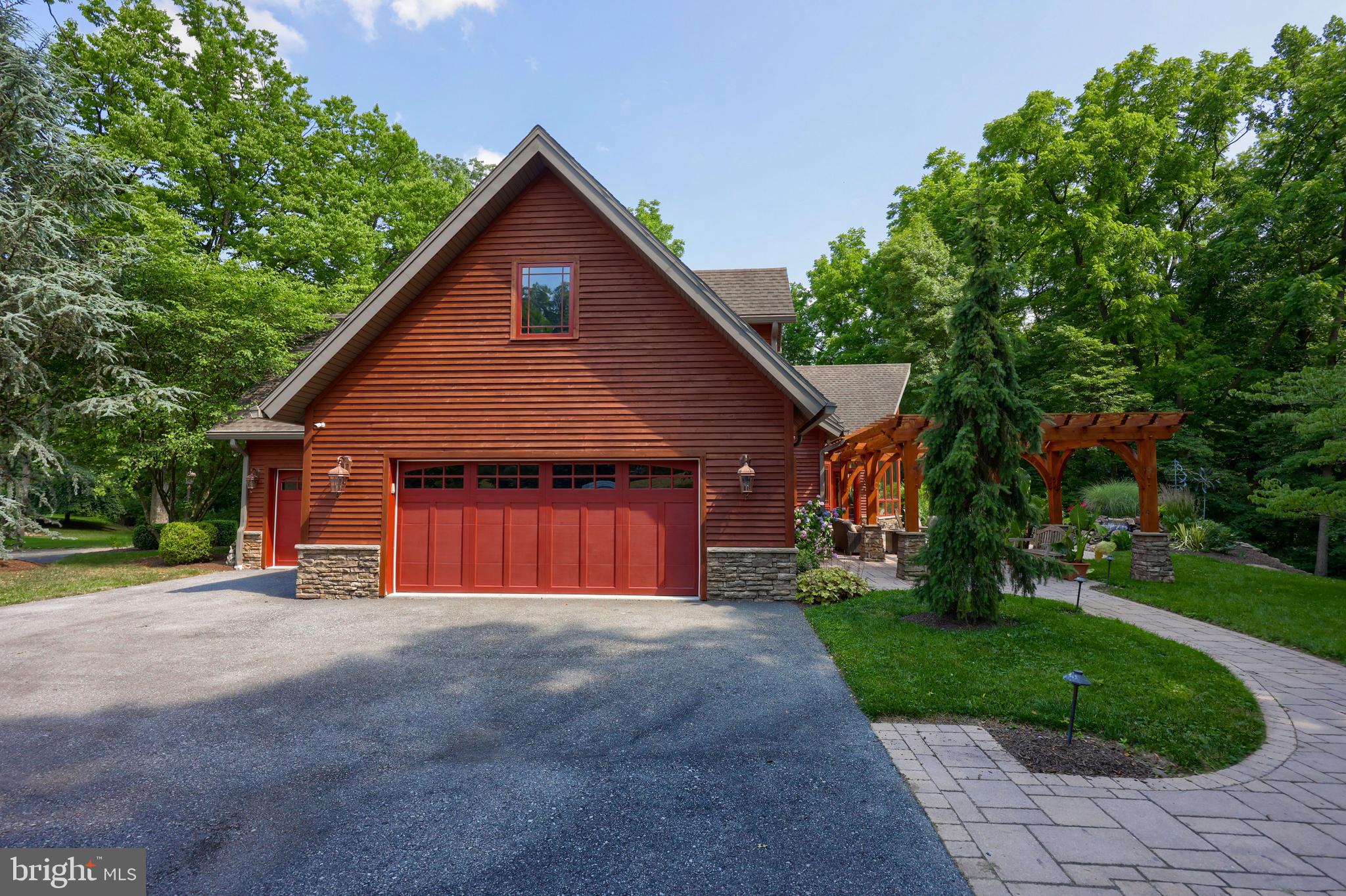 BUNKER HILL ESTATES - Residential