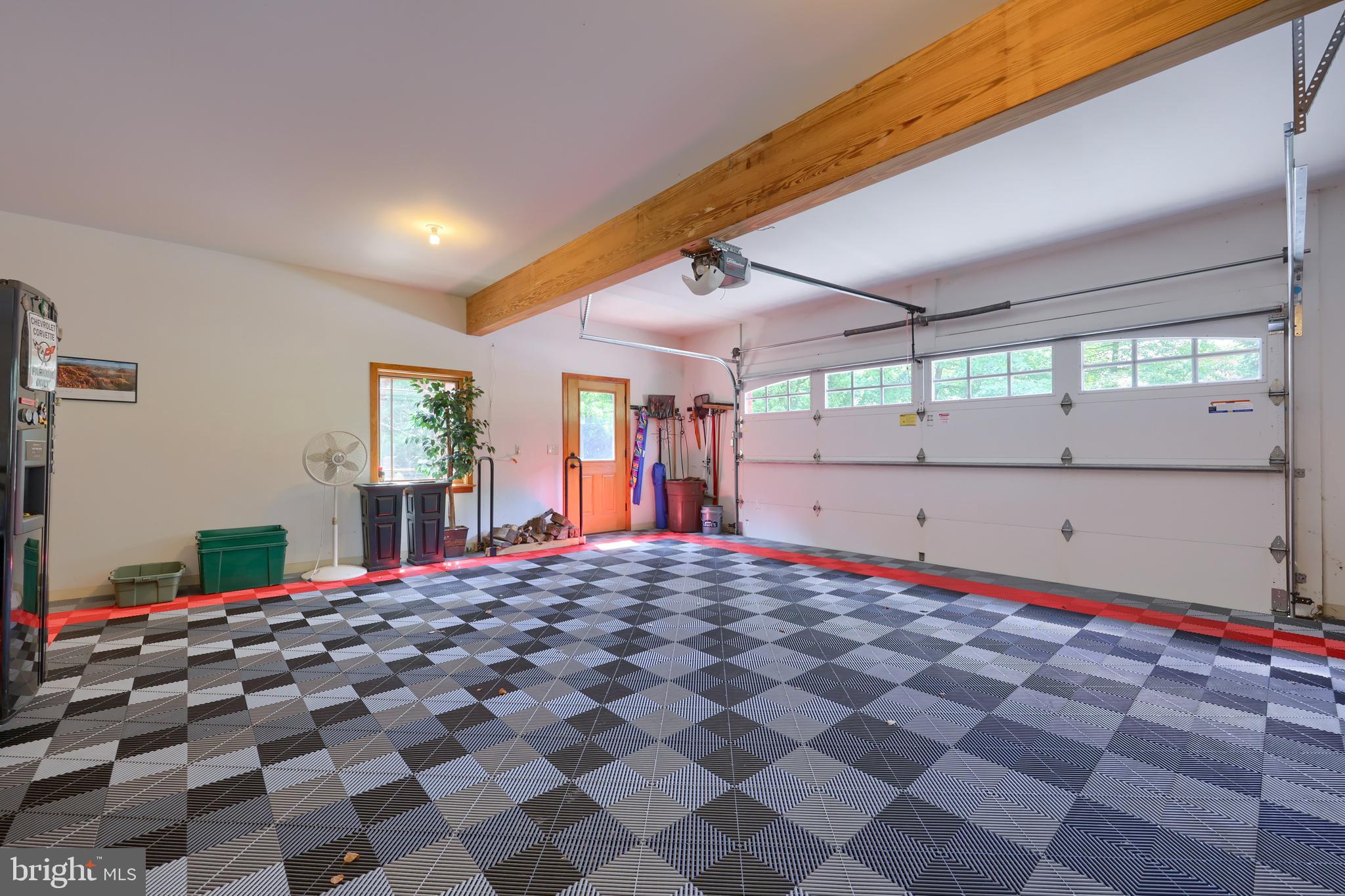 BUNKER HILL ESTATES - Residential