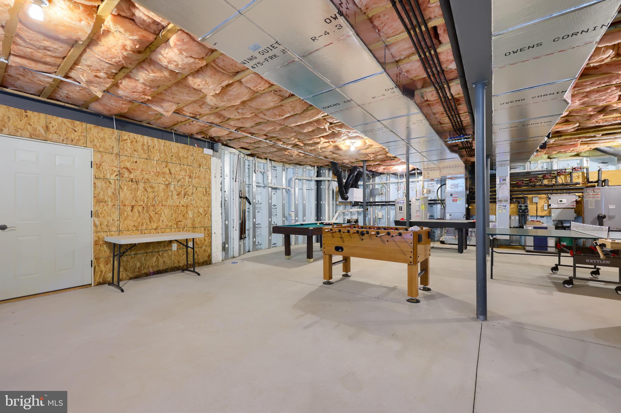 BUNKER HILL ESTATES - Residential