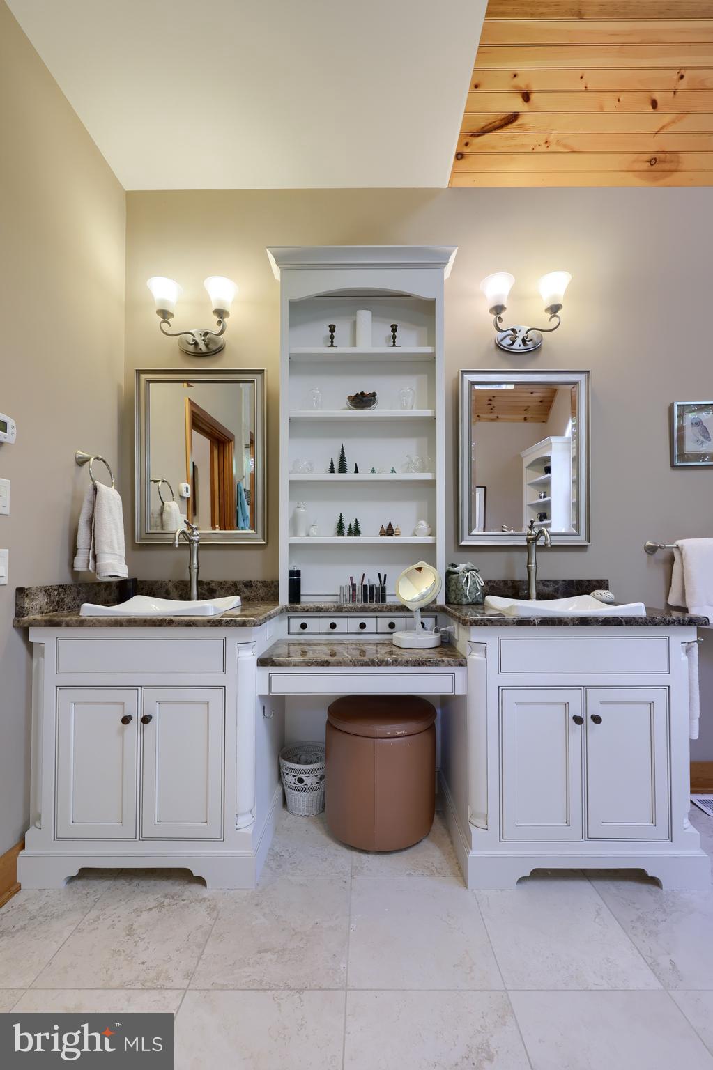 BUNKER HILL ESTATES - Residential