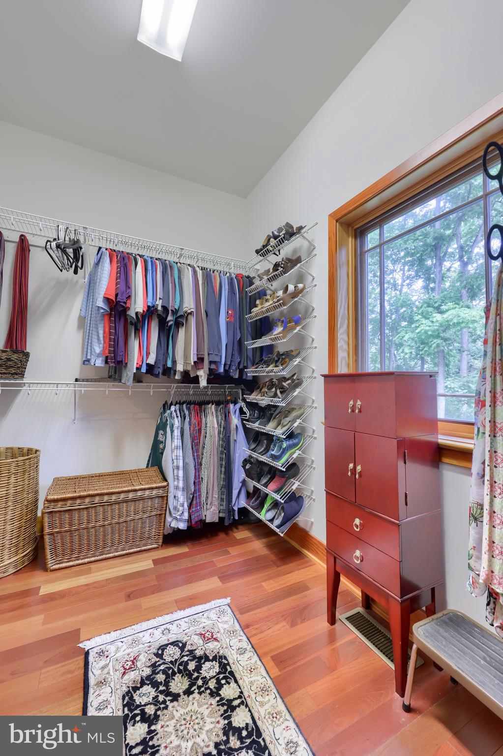 BUNKER HILL ESTATES - Residential