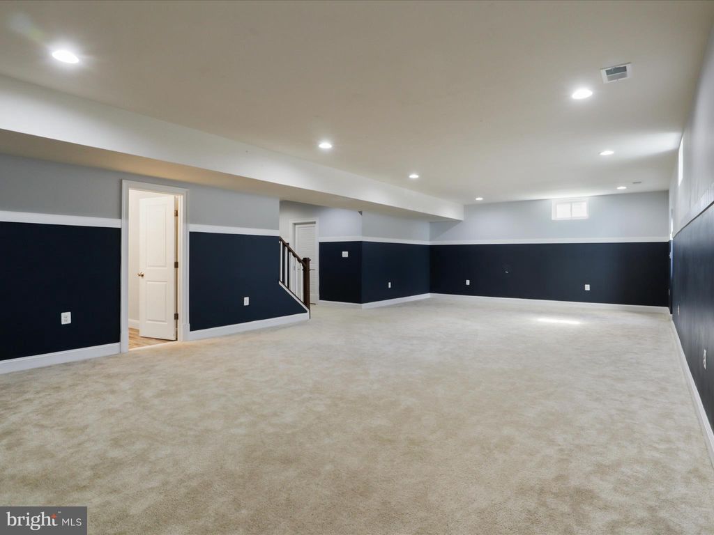 listing image 49