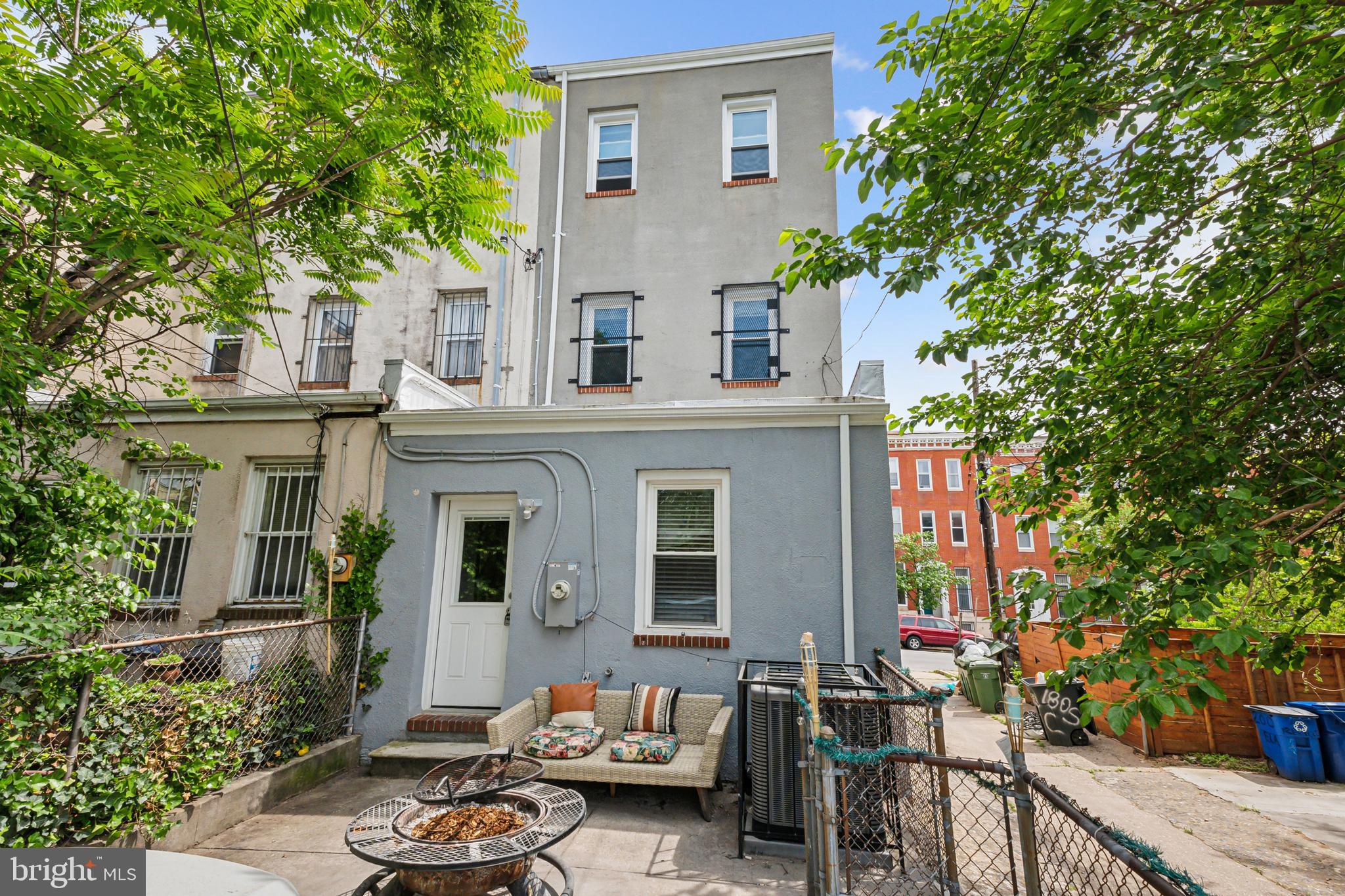 GREENMOUNT WEST - Residential