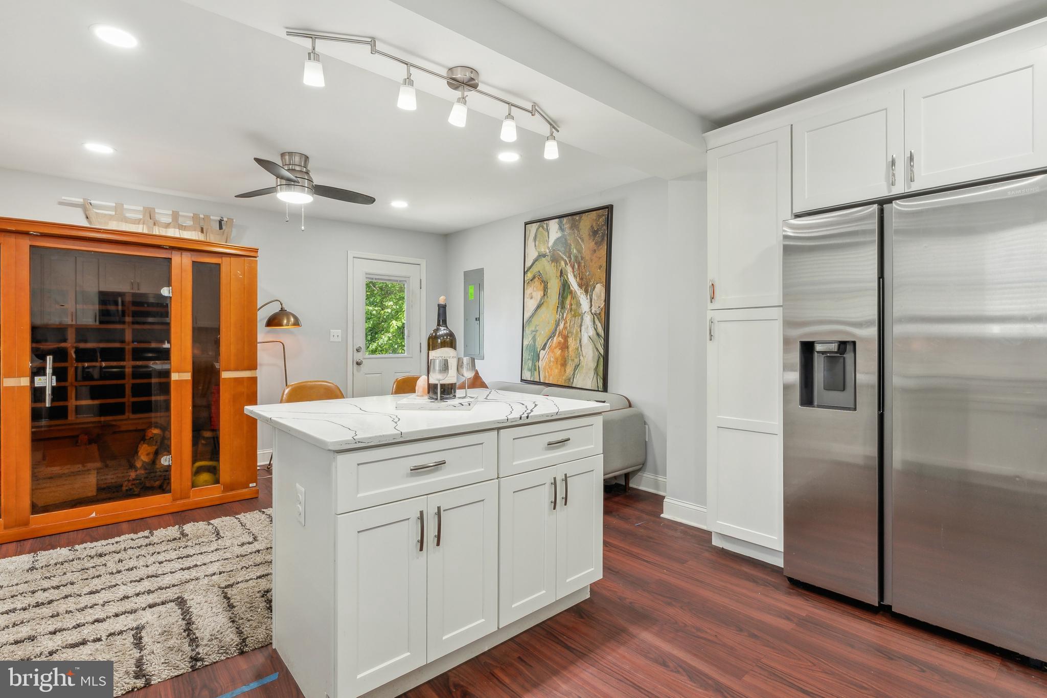 GREENMOUNT WEST - Residential