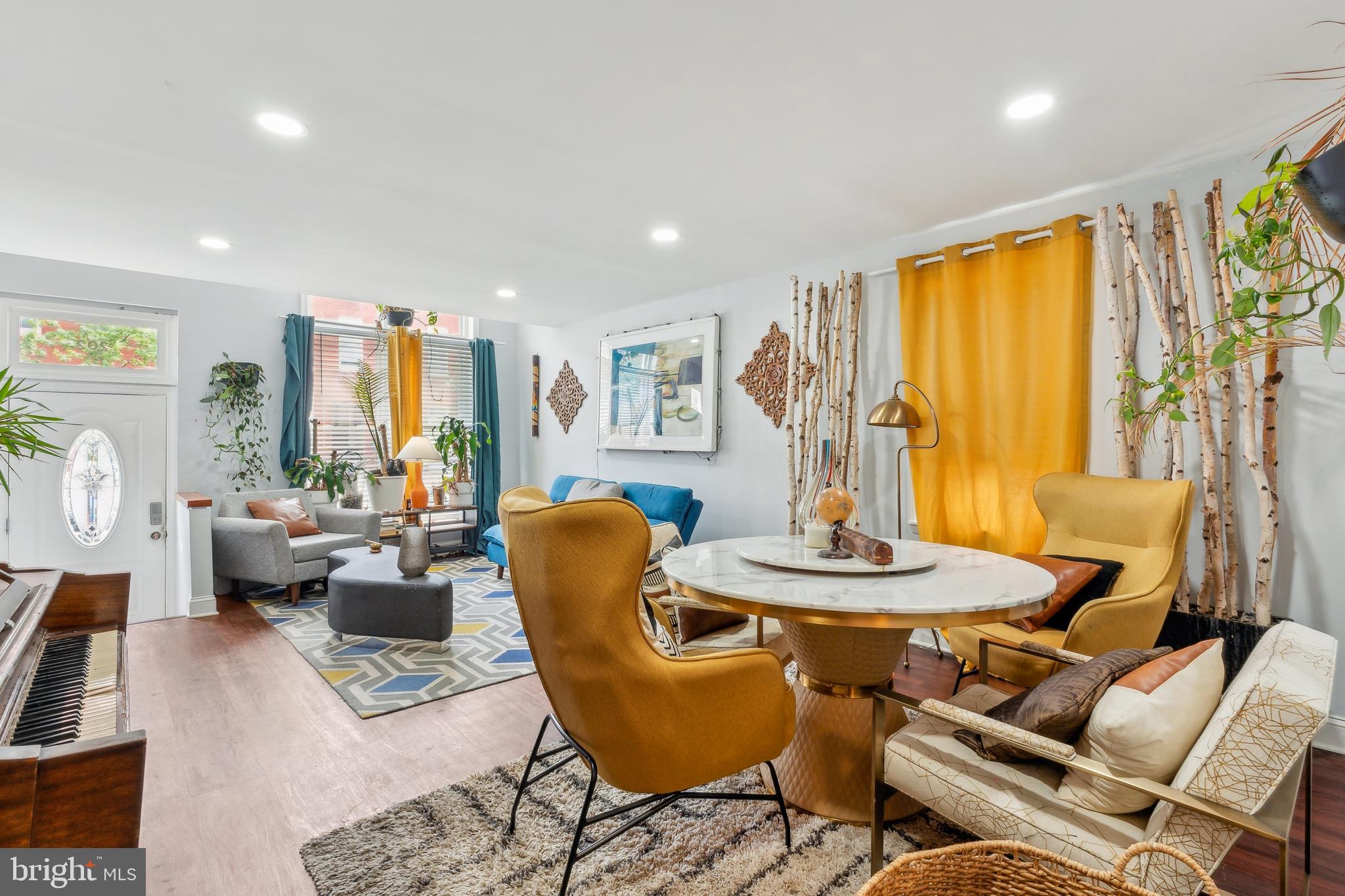 GREENMOUNT WEST - Residential