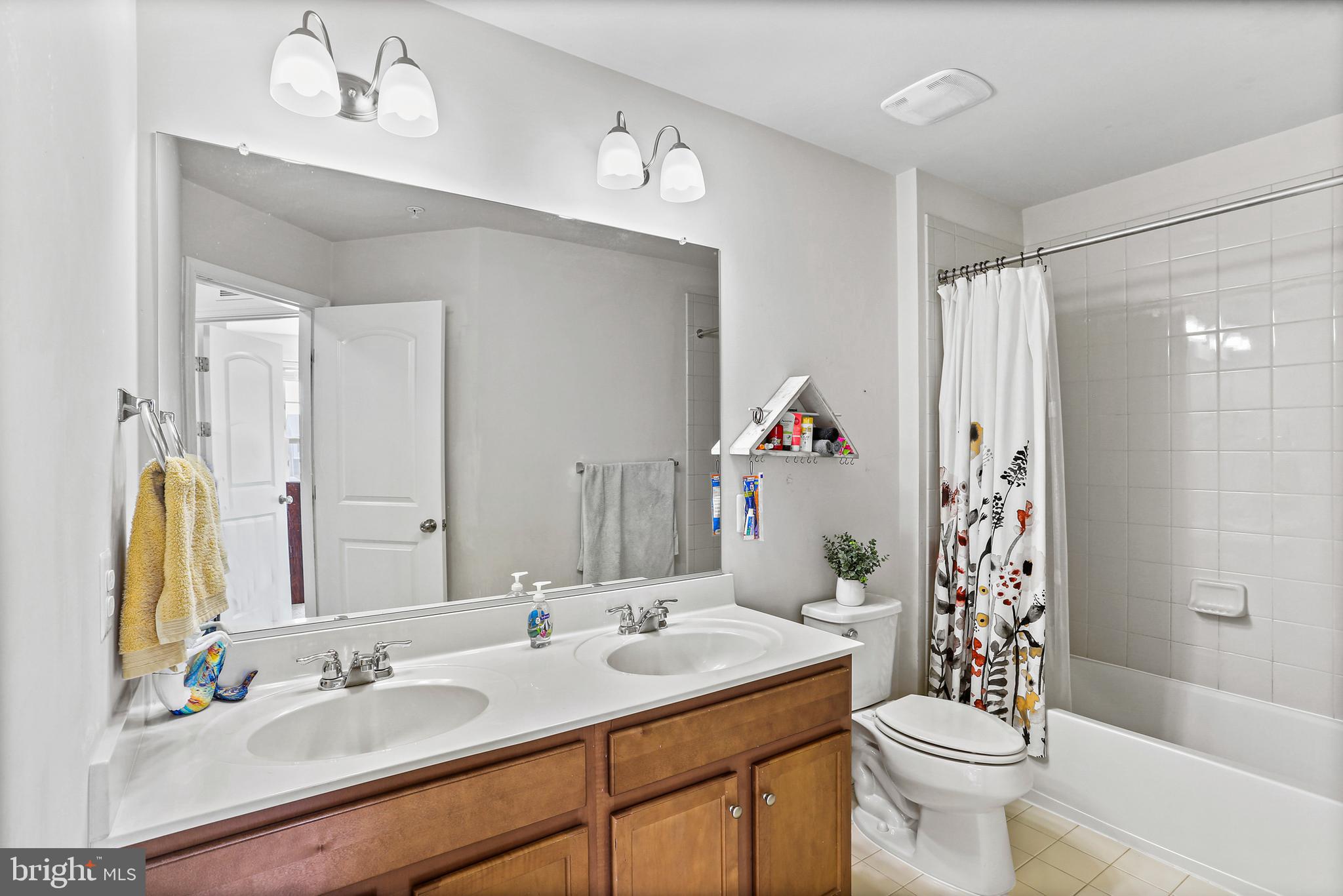 MANORS AT BALLENGER CREEK - Residential