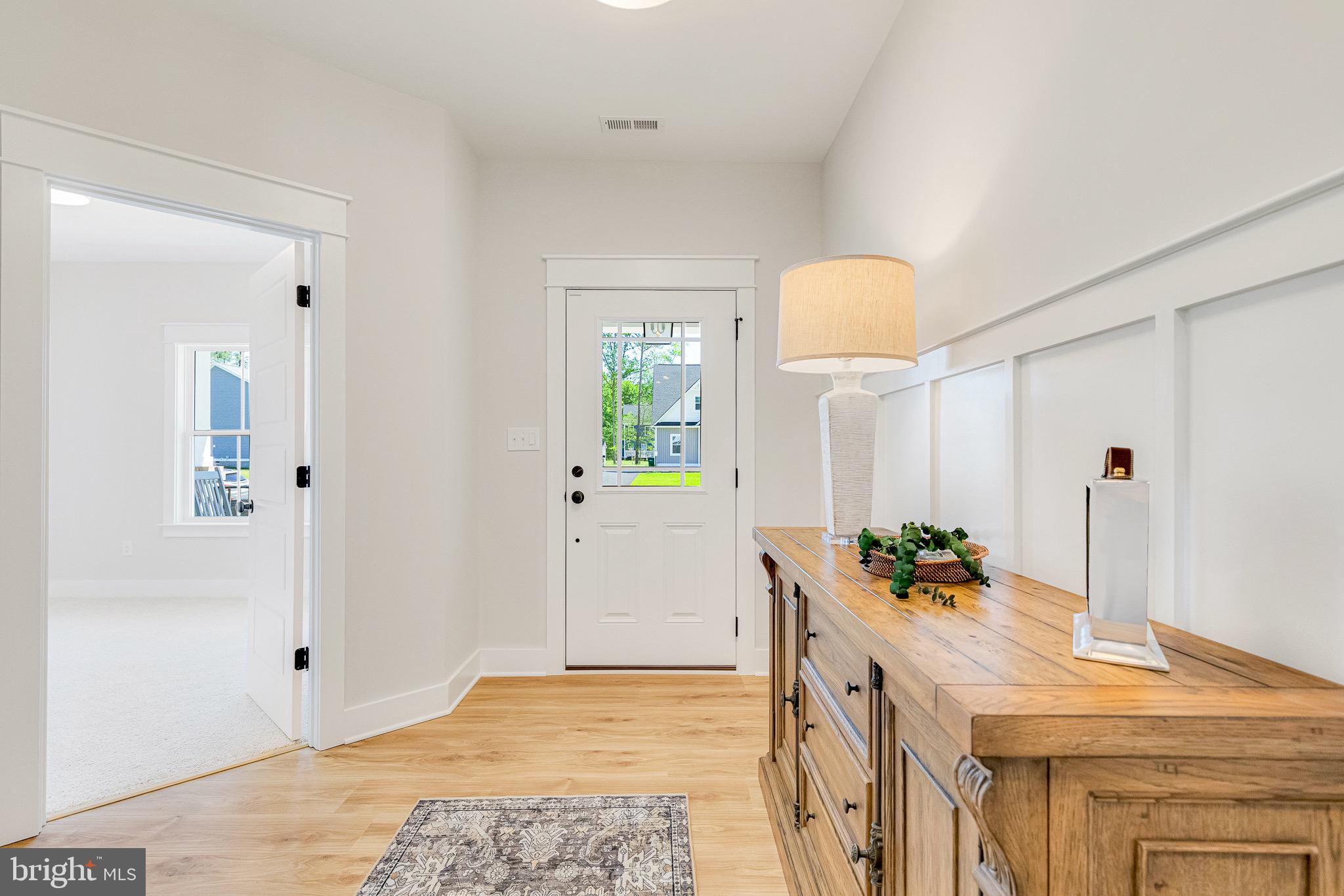 HOBBS HOLE GOLF COURSE - Residential