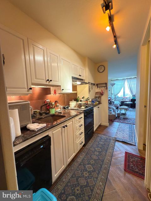 Tiny photo for 604 - 36 S Washington Square #1013, PHILADELPHIA, PA 19106 (MLS # PAPH2550044)