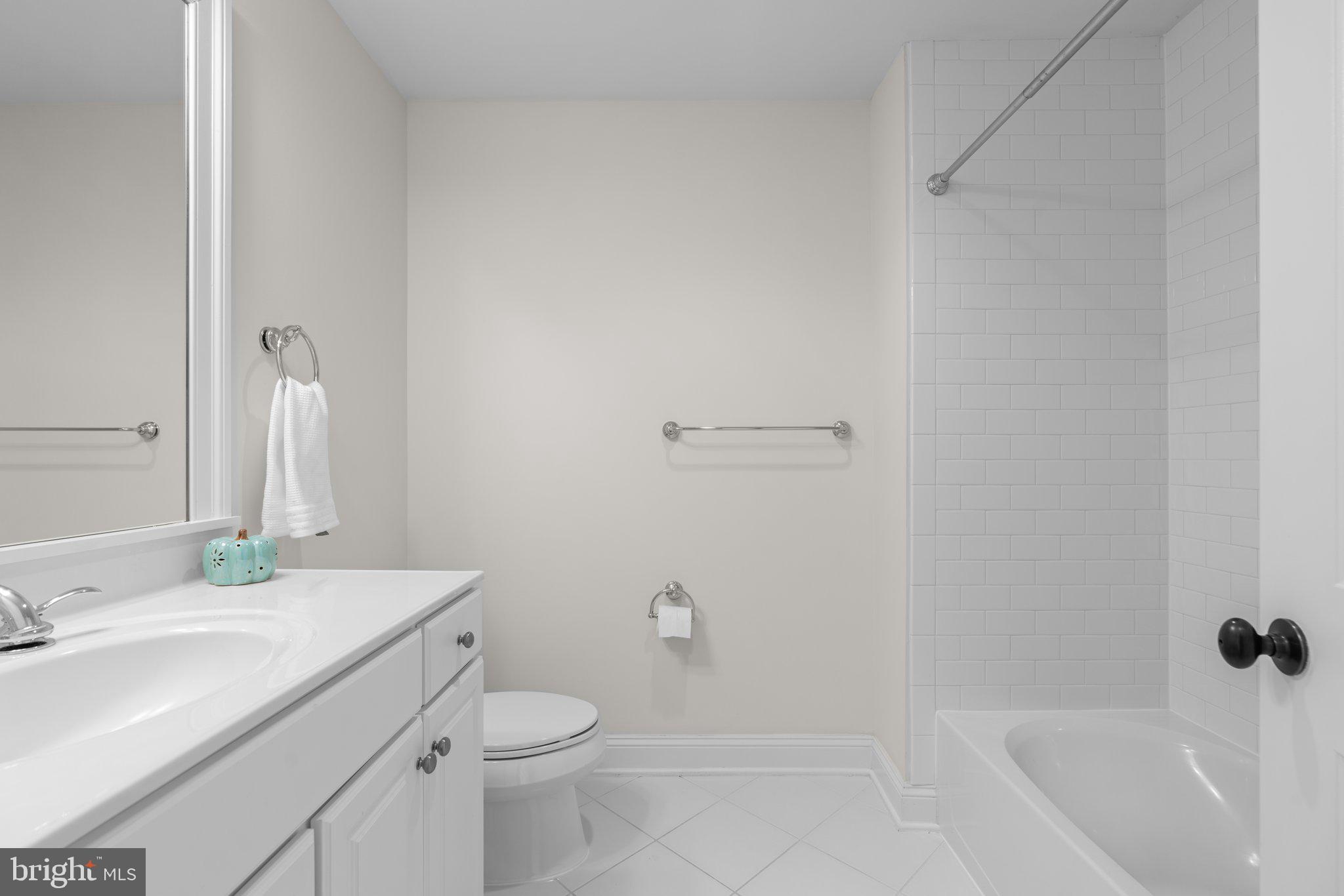 WOODSIDE - Residential