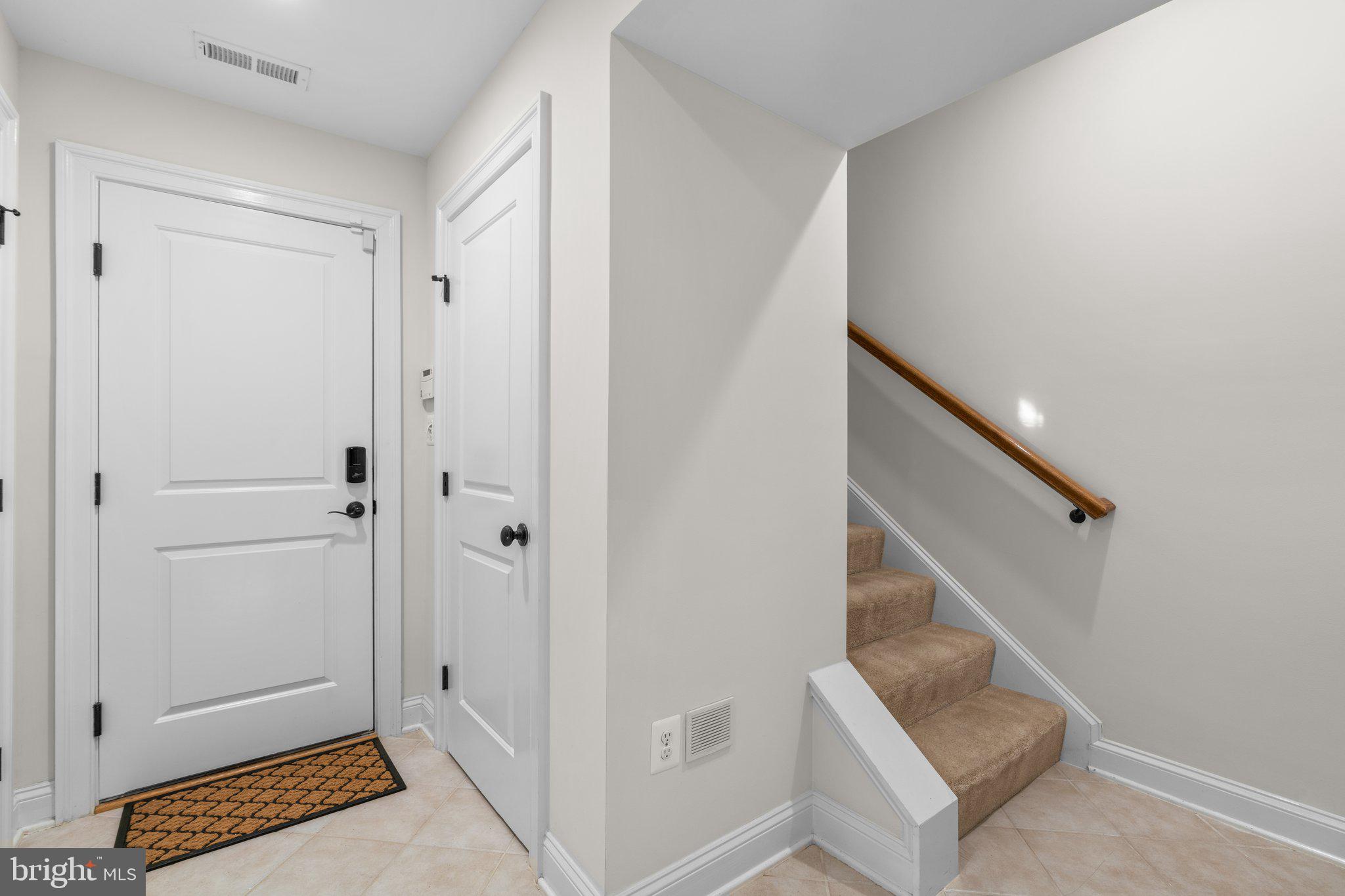 WOODSIDE - Residential