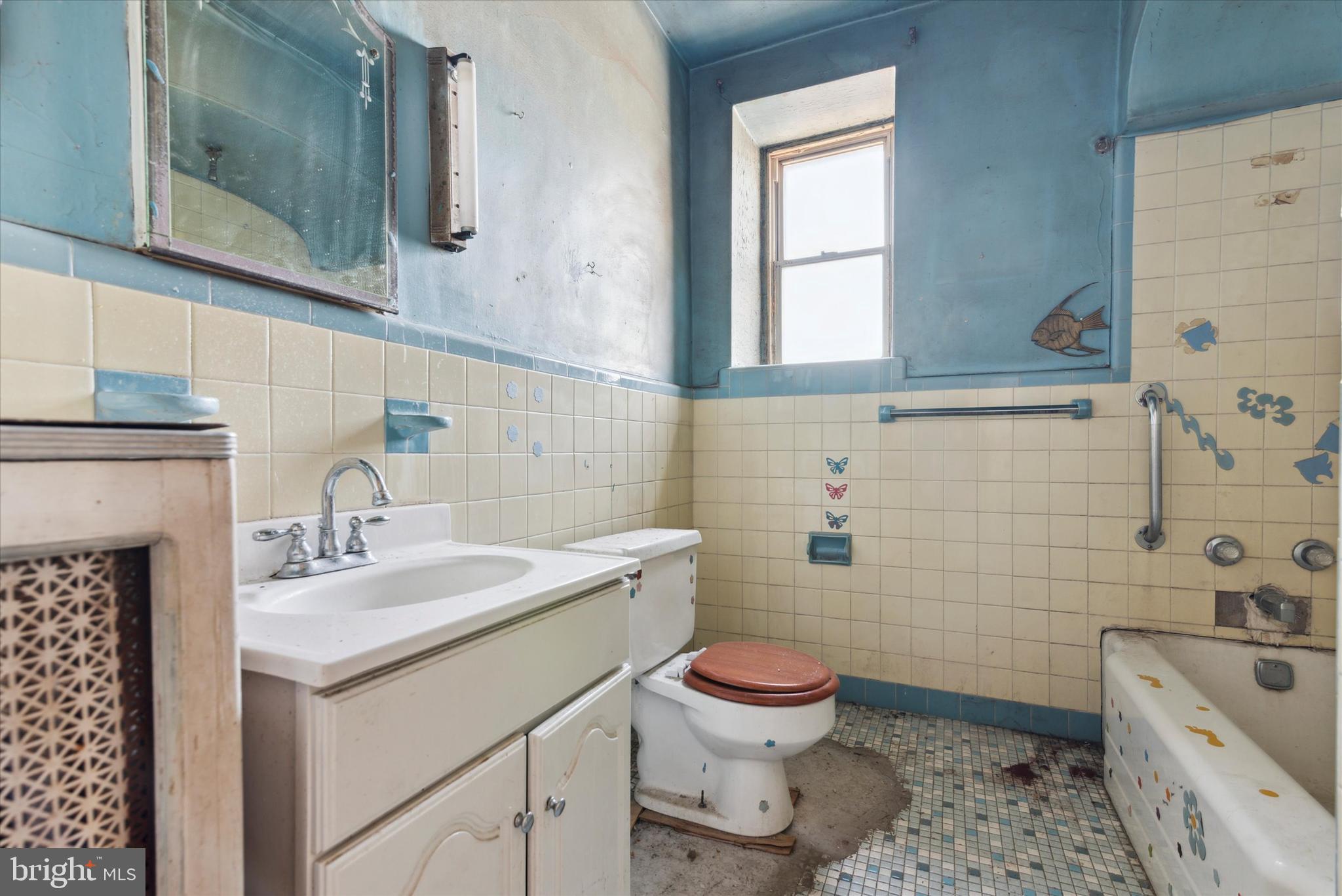 WEST OAK LANE - Residential