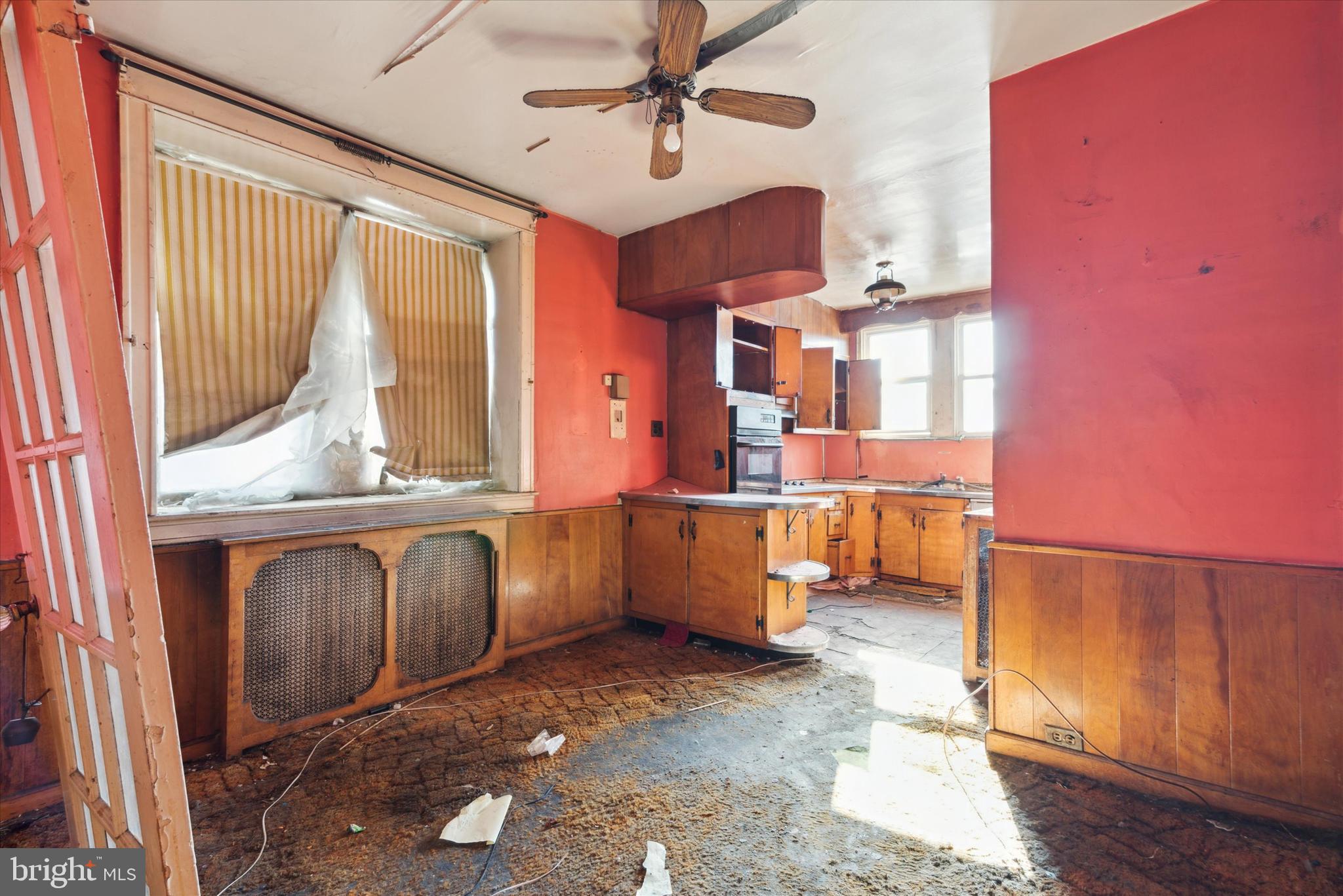 WEST OAK LANE - Residential