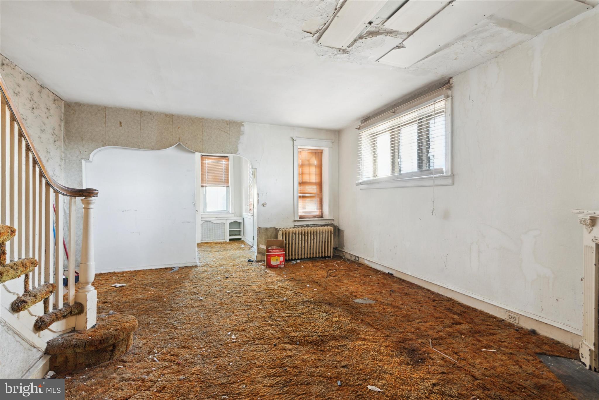 WEST OAK LANE - Residential