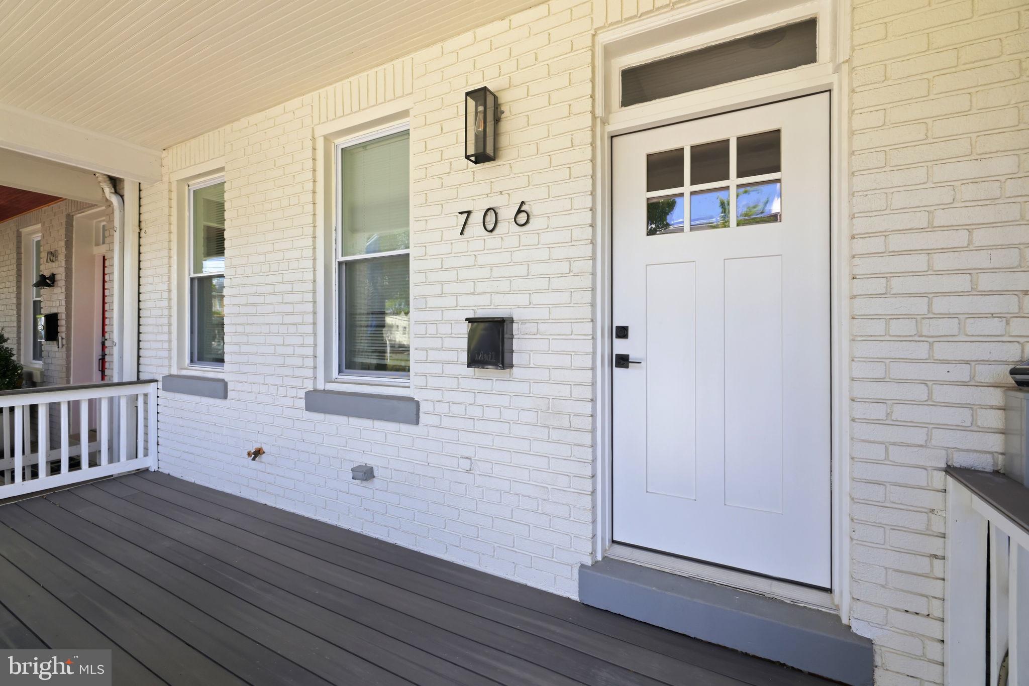 706 NW LONGFELLOW STREET NW