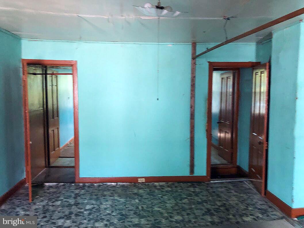 BOOTH-BOYD - Residential