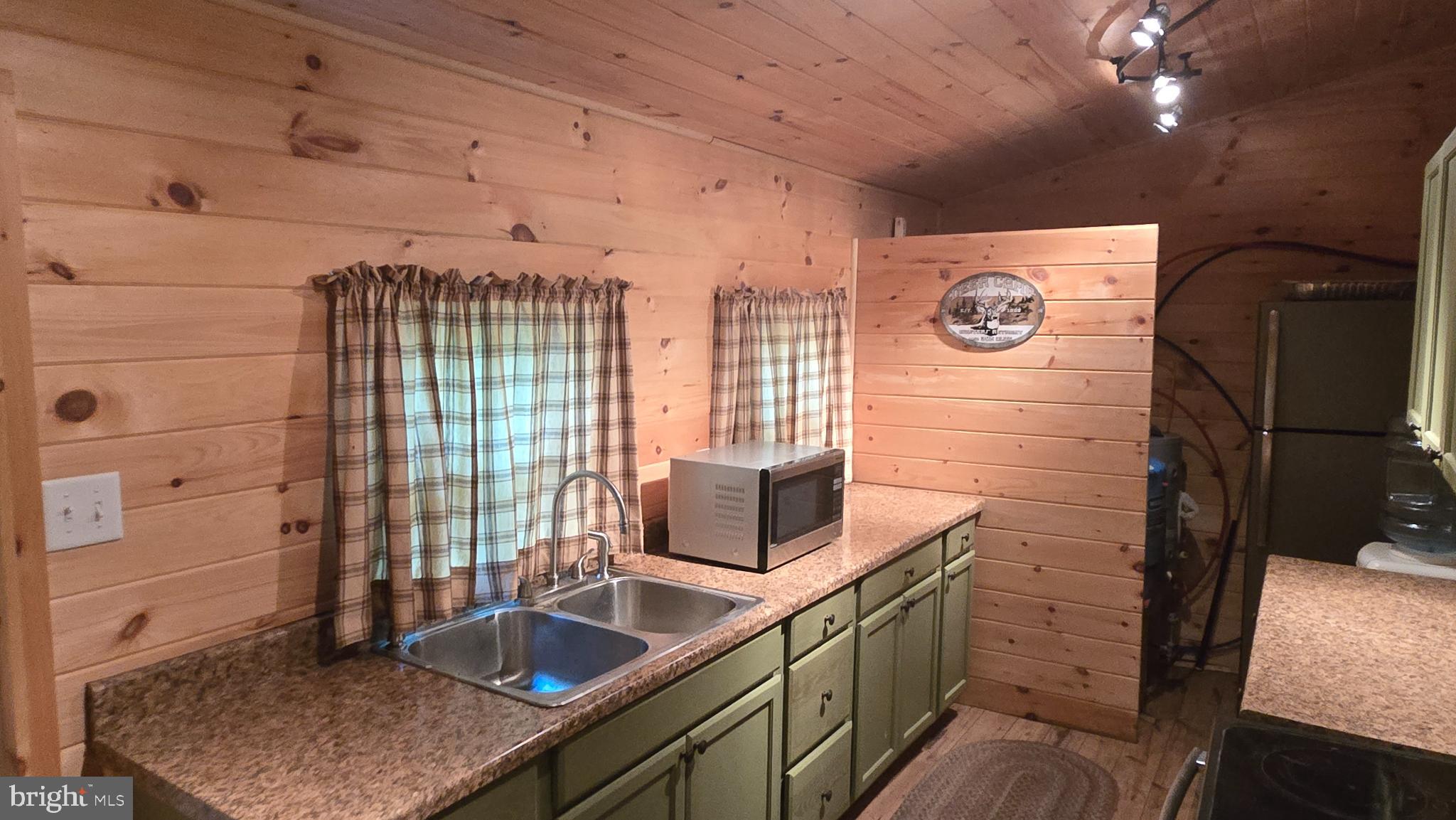 ROTHROCK STATE FOREST - Residential