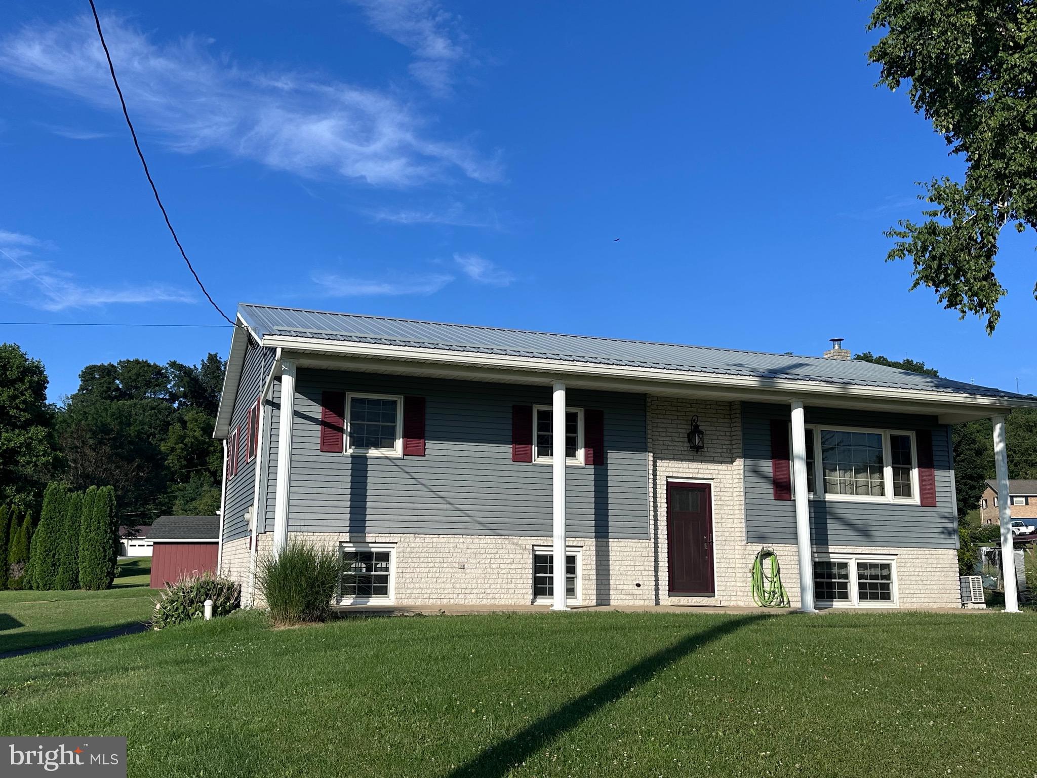 523 BUCHANAN TRAIL