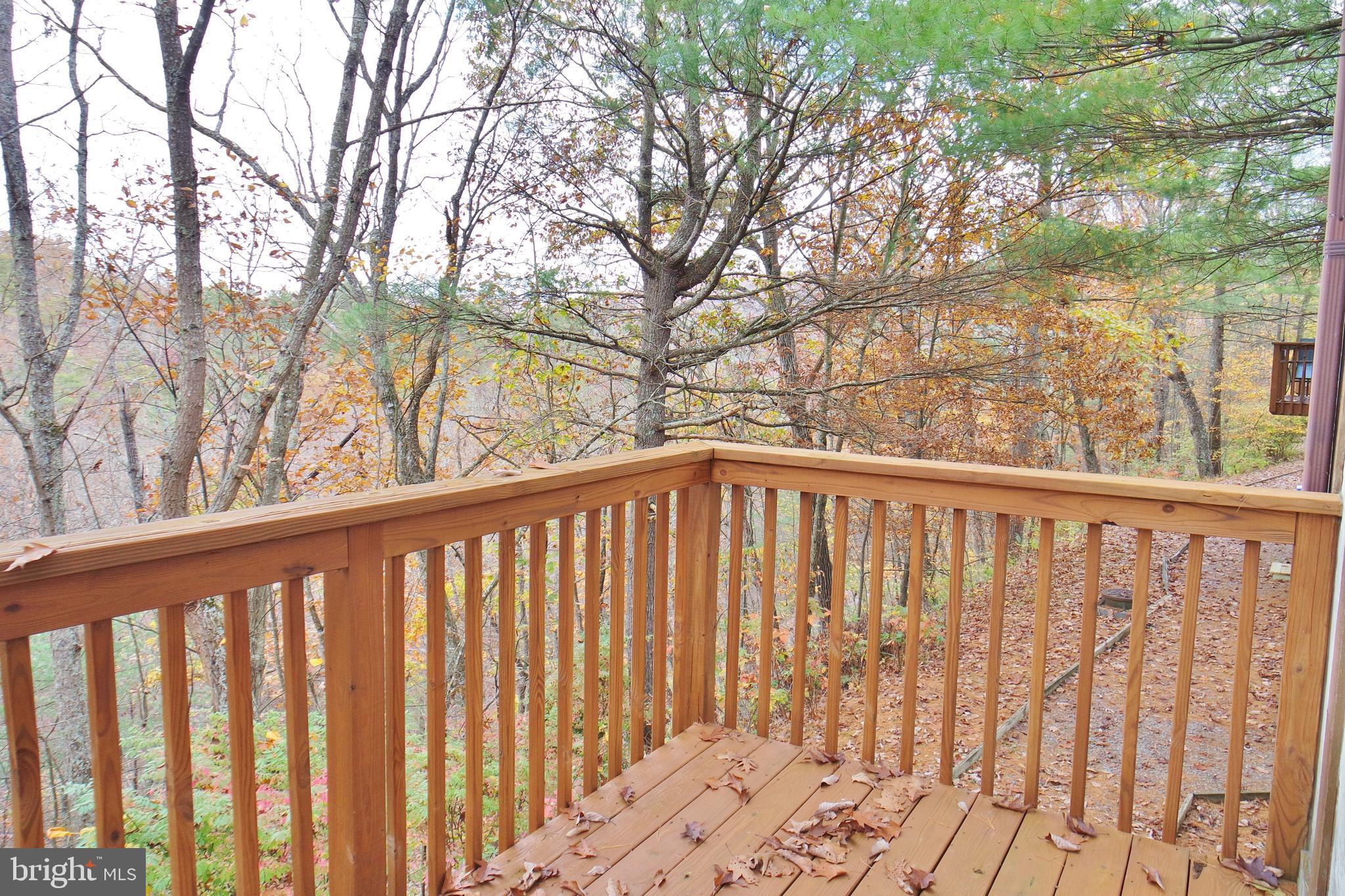 LAKEVIEW PEDESTAL HOMES - Residential