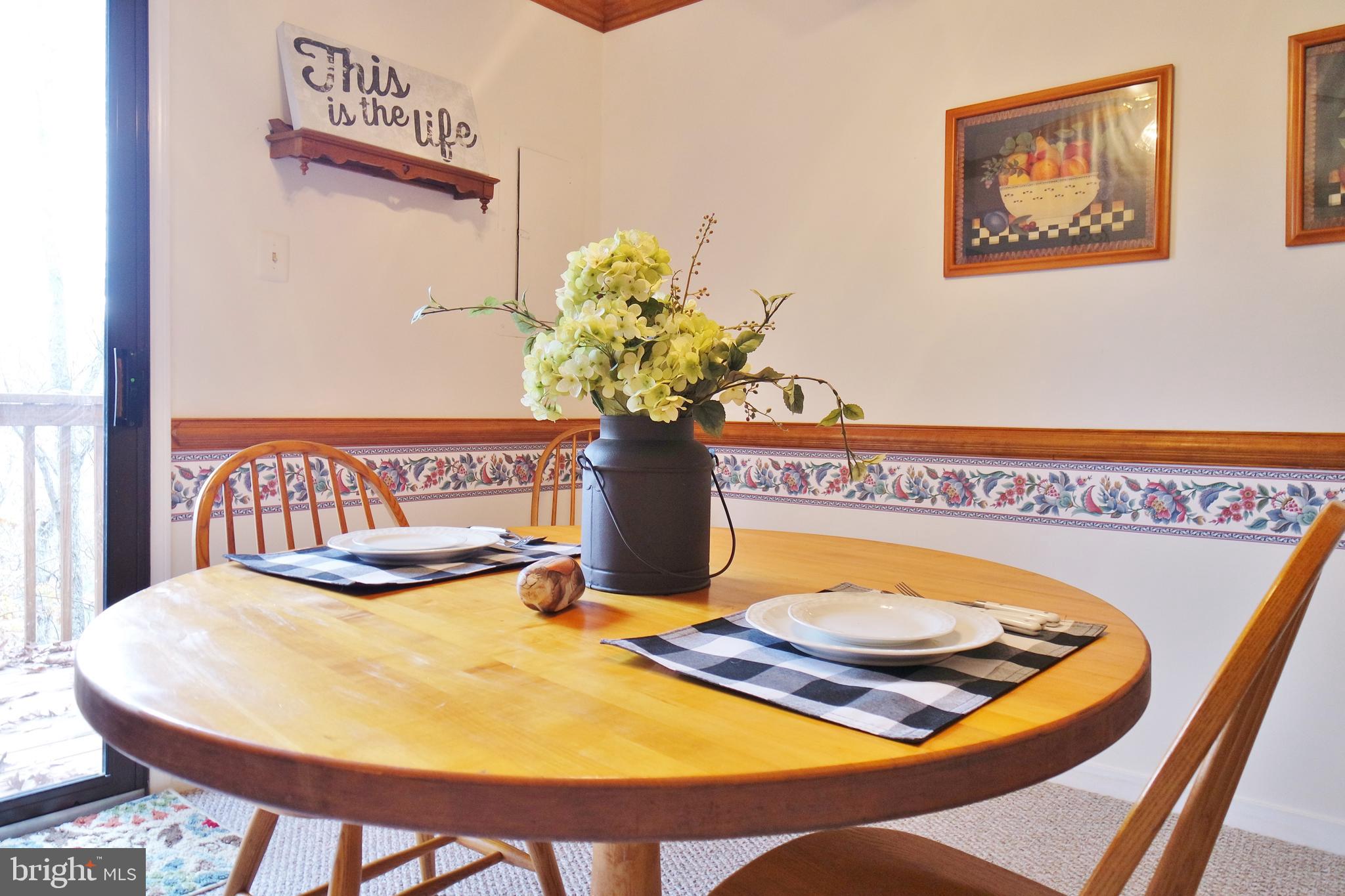 LAKEVIEW PEDESTAL HOMES - Residential