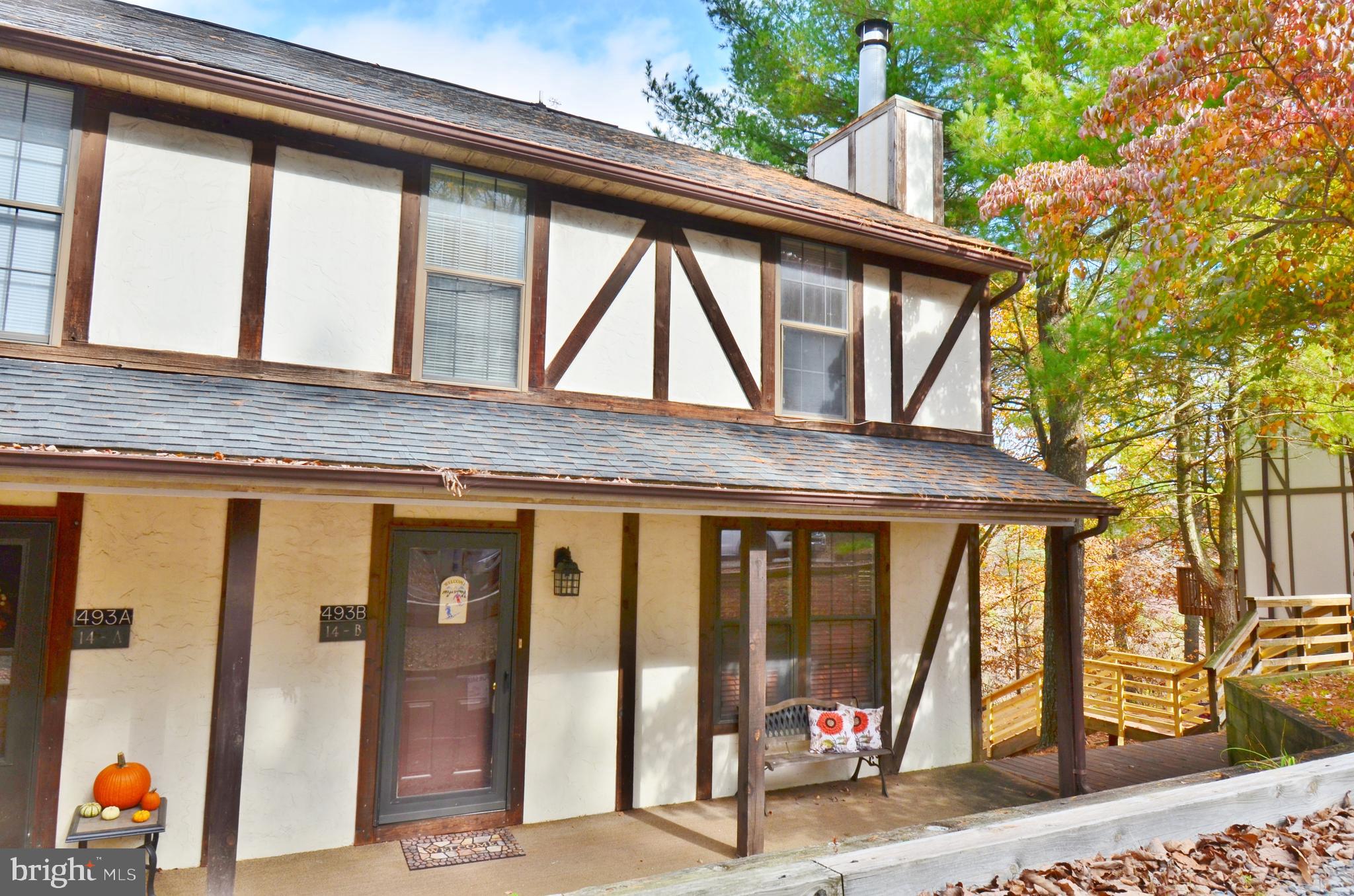 LAKEVIEW PEDESTAL HOMES - Residential