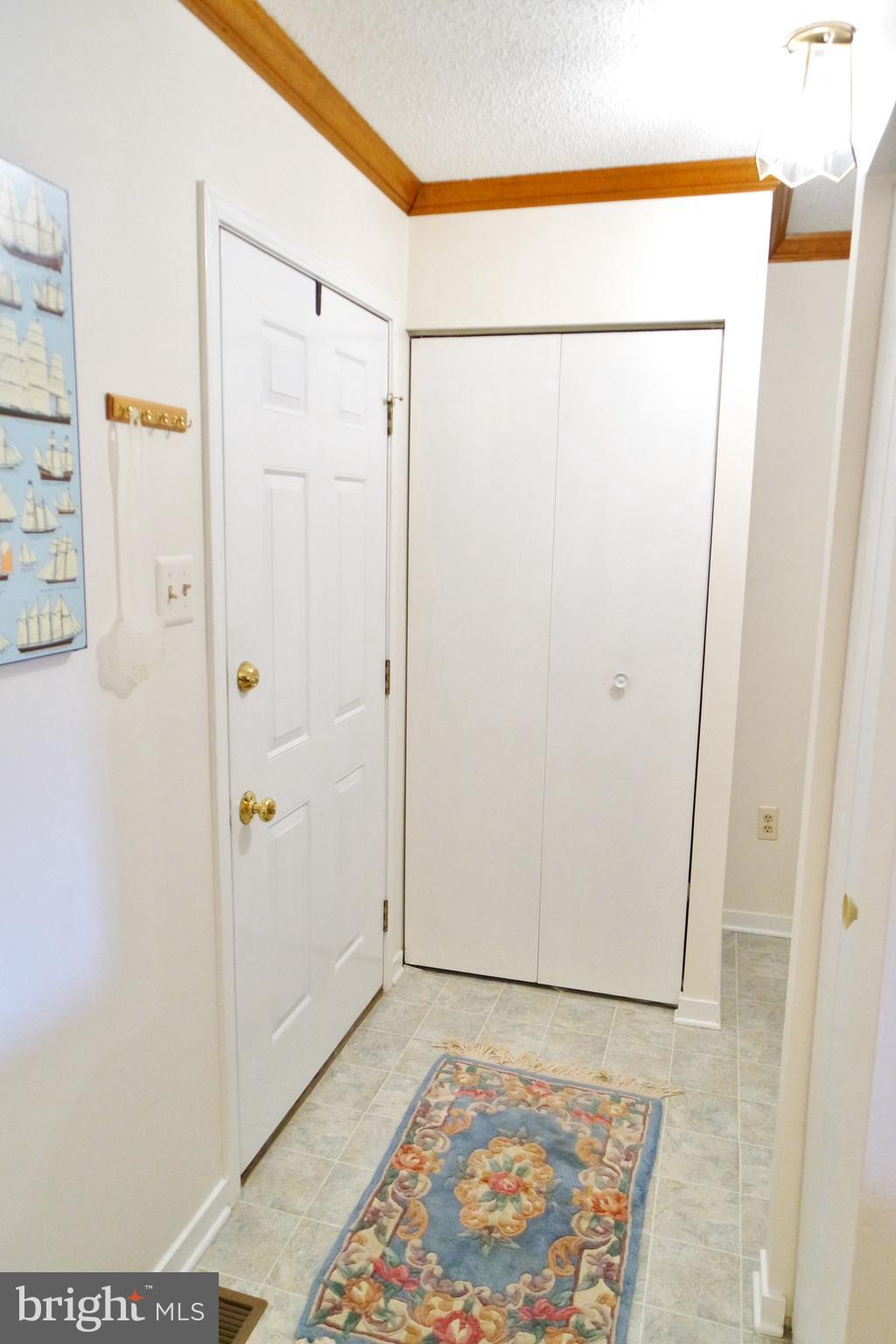 LAKEVIEW PEDESTAL HOMES - Residential