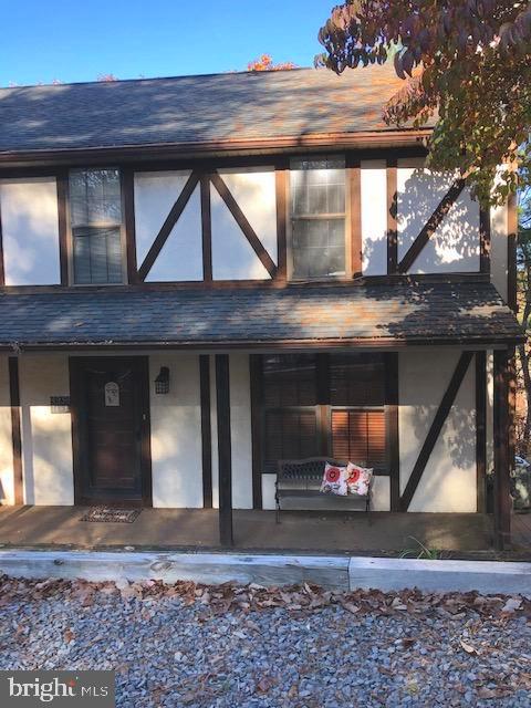 LAKEVIEW PEDESTAL HOMES - Residential