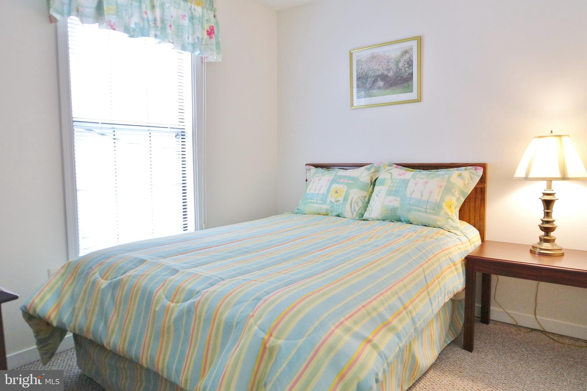 LAKEVIEW PEDESTAL HOMES - Residential