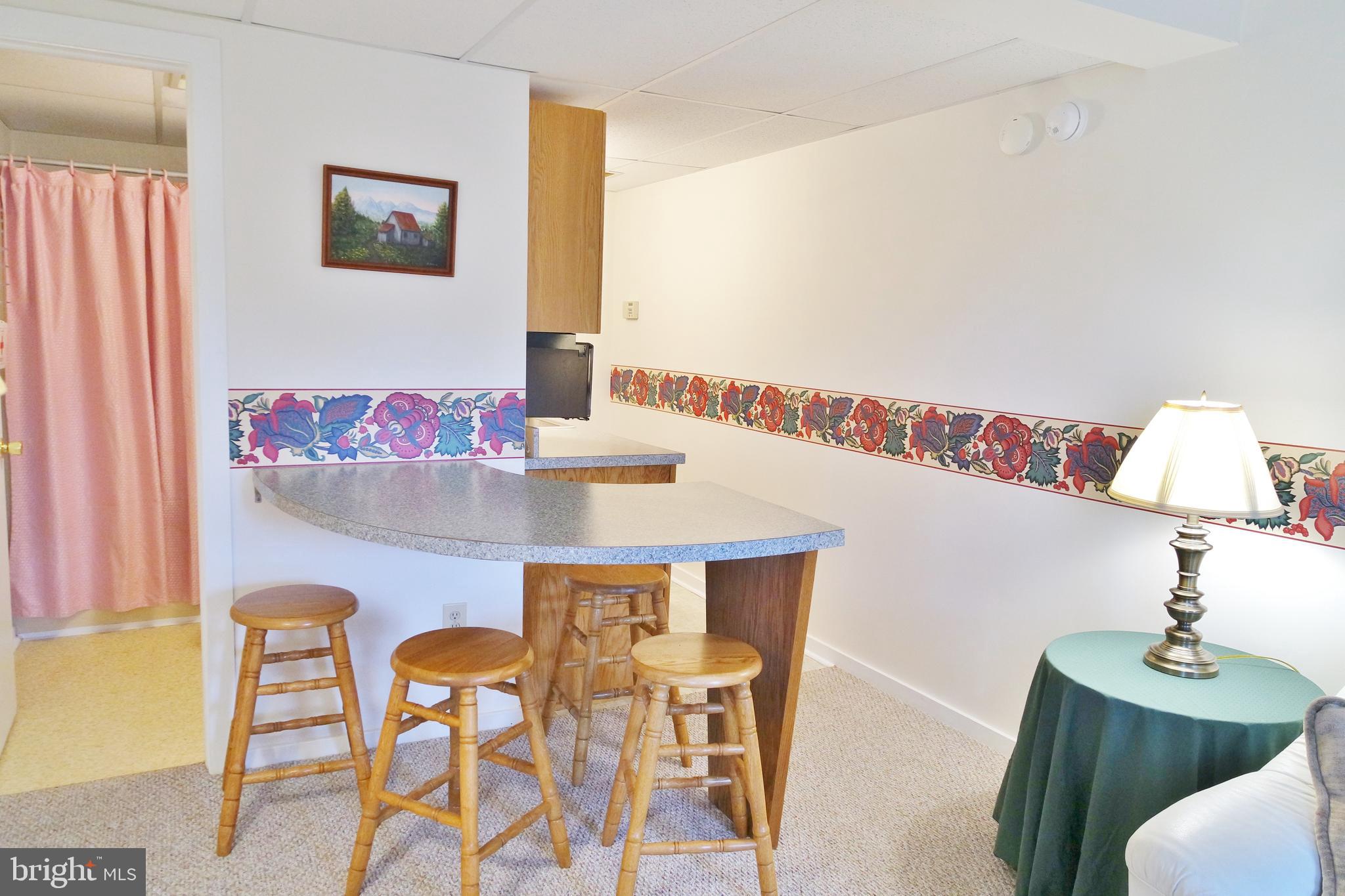 LAKEVIEW PEDESTAL HOMES - Residential