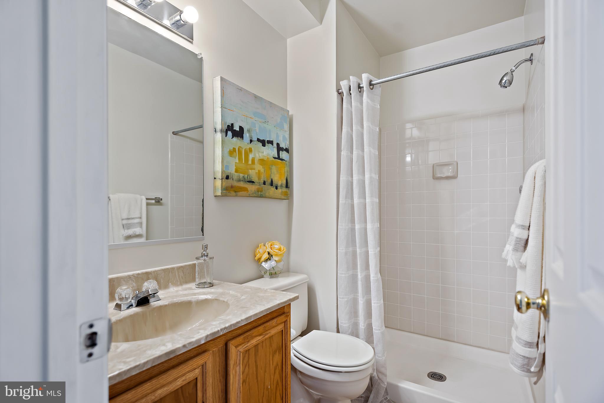 CHESTNUT HILLS - Residential