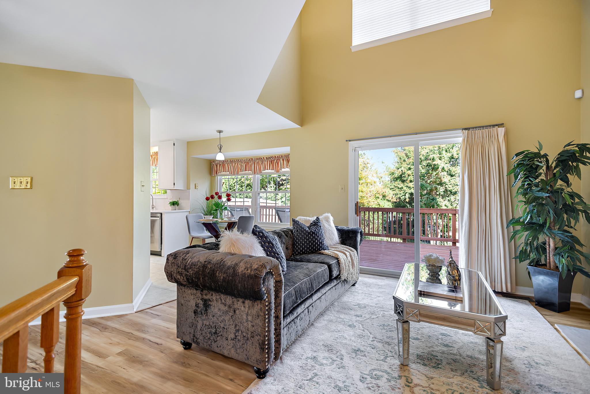 CHESTNUT HILLS - Residential