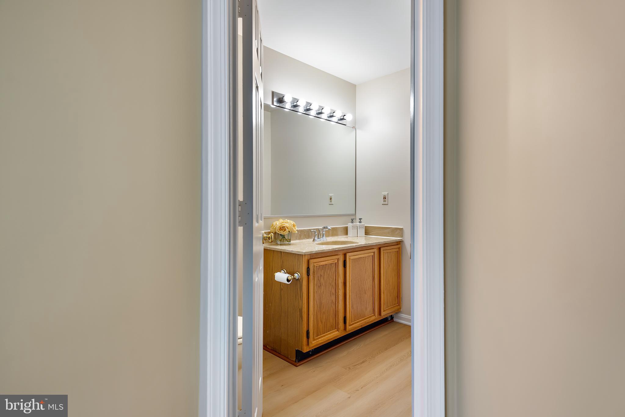 CHESTNUT HILLS - Residential