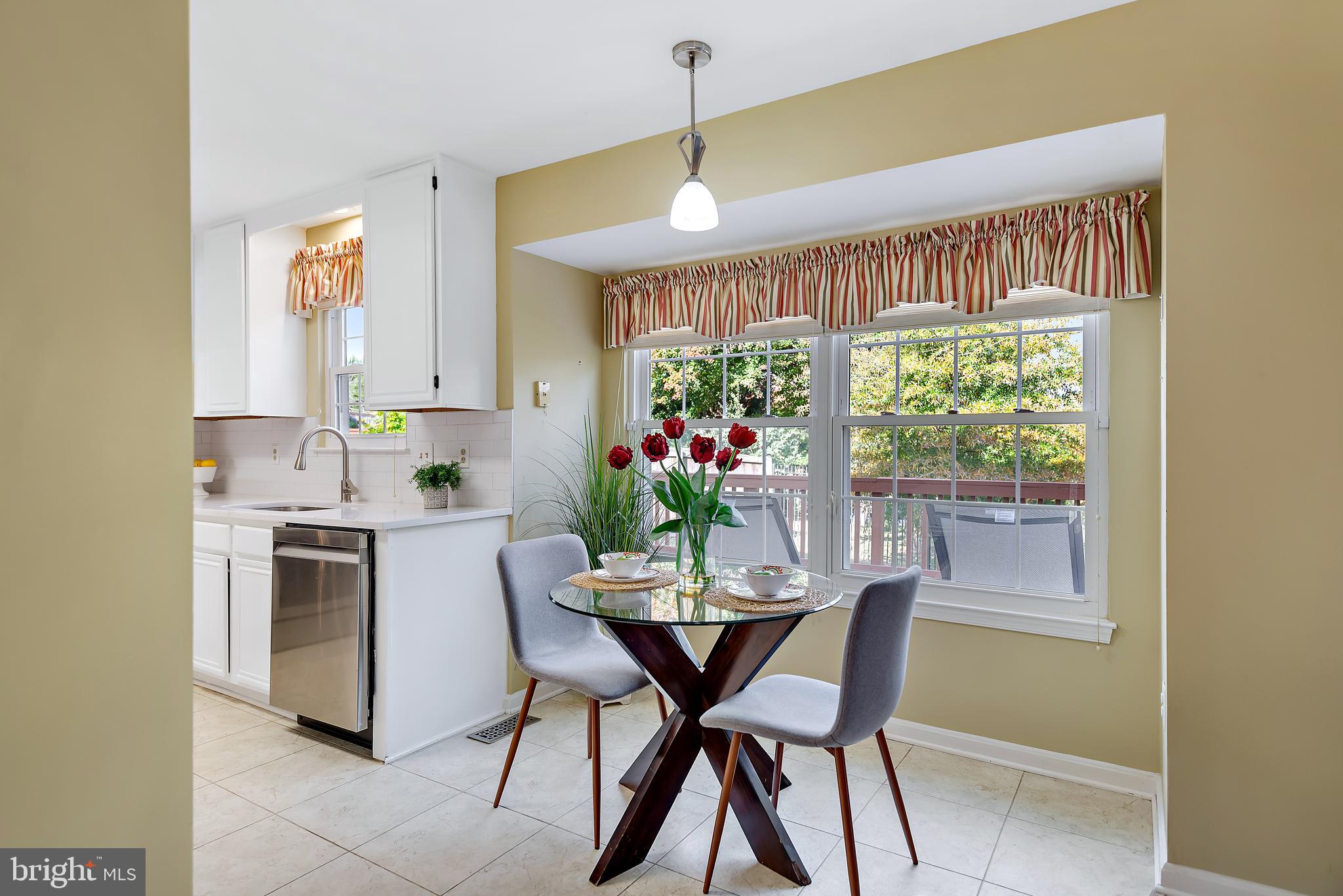 CHESTNUT HILLS - Residential