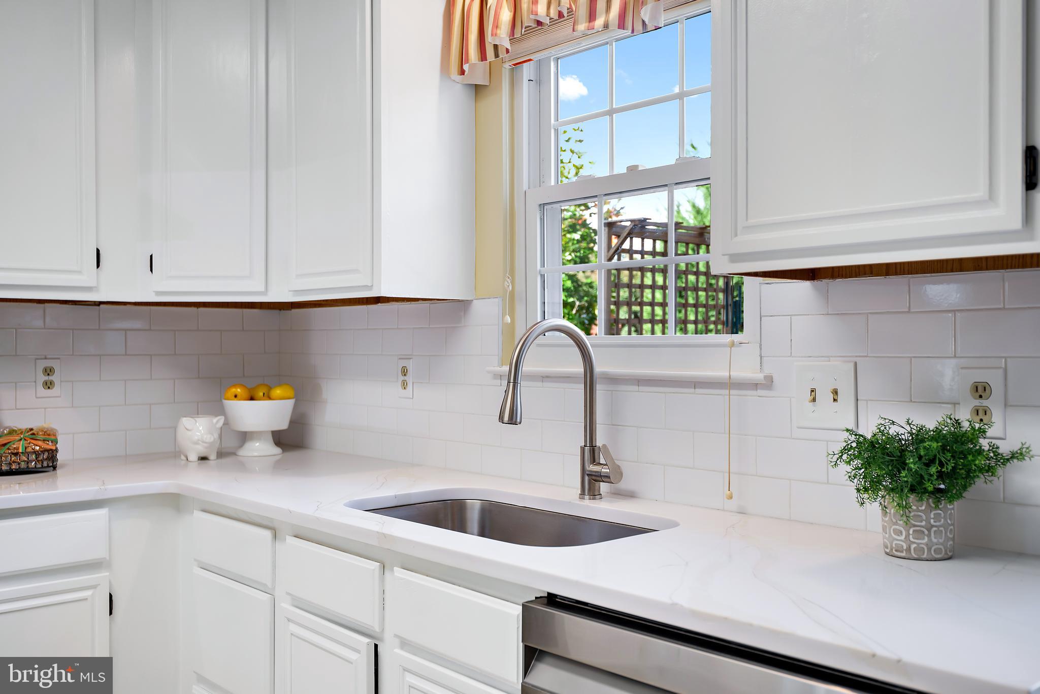 CHESTNUT HILLS - Residential