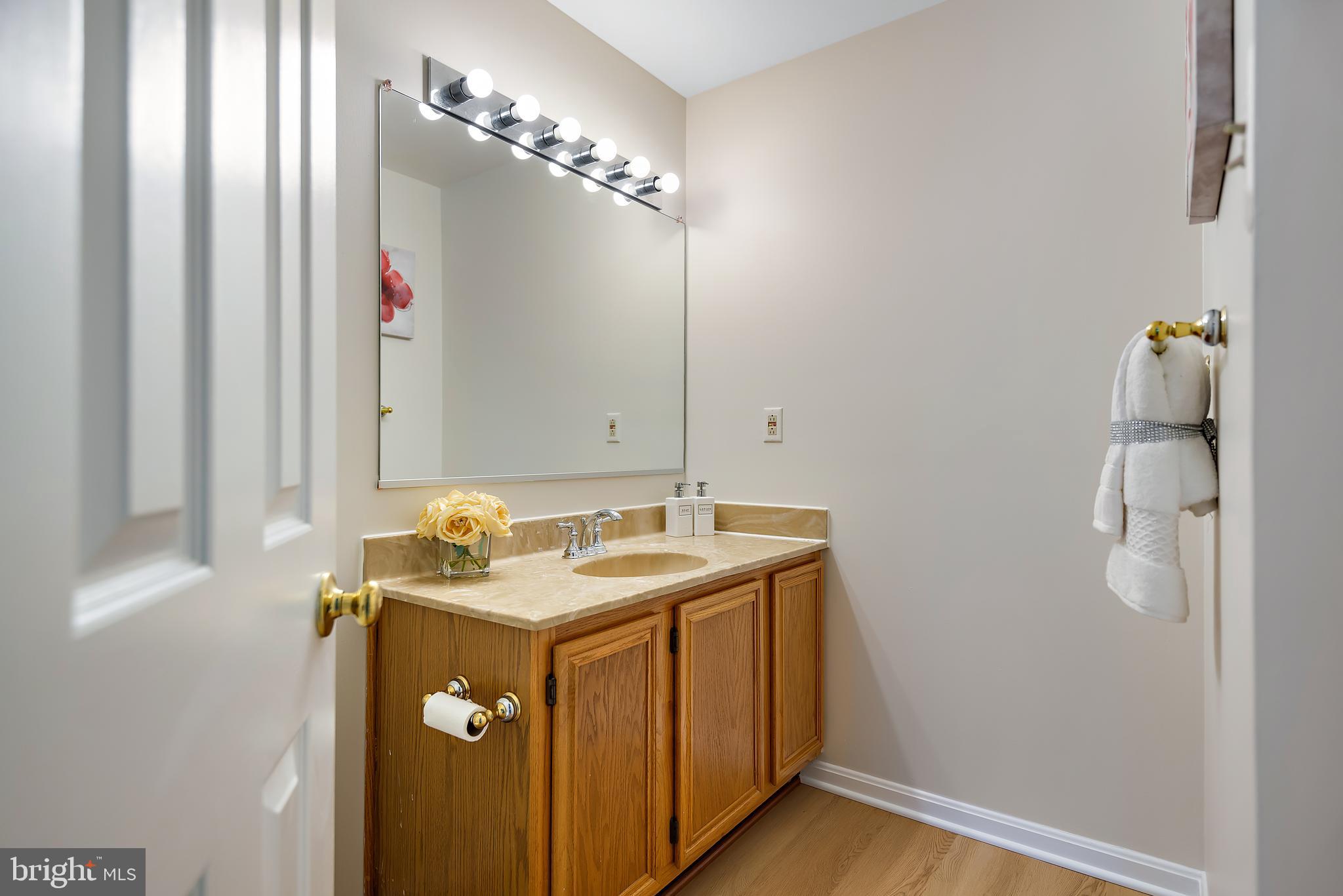 CHESTNUT HILLS - Residential