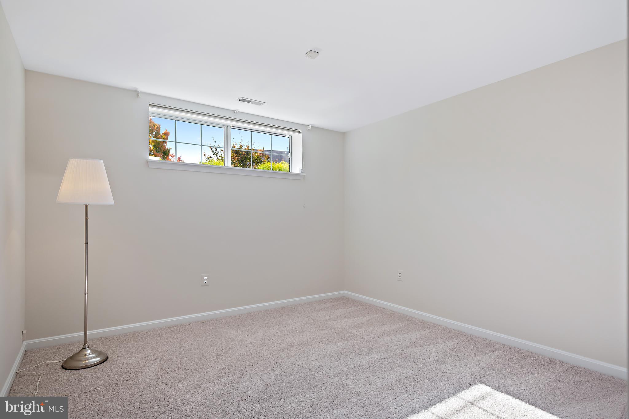 CHESTNUT HILLS - Residential