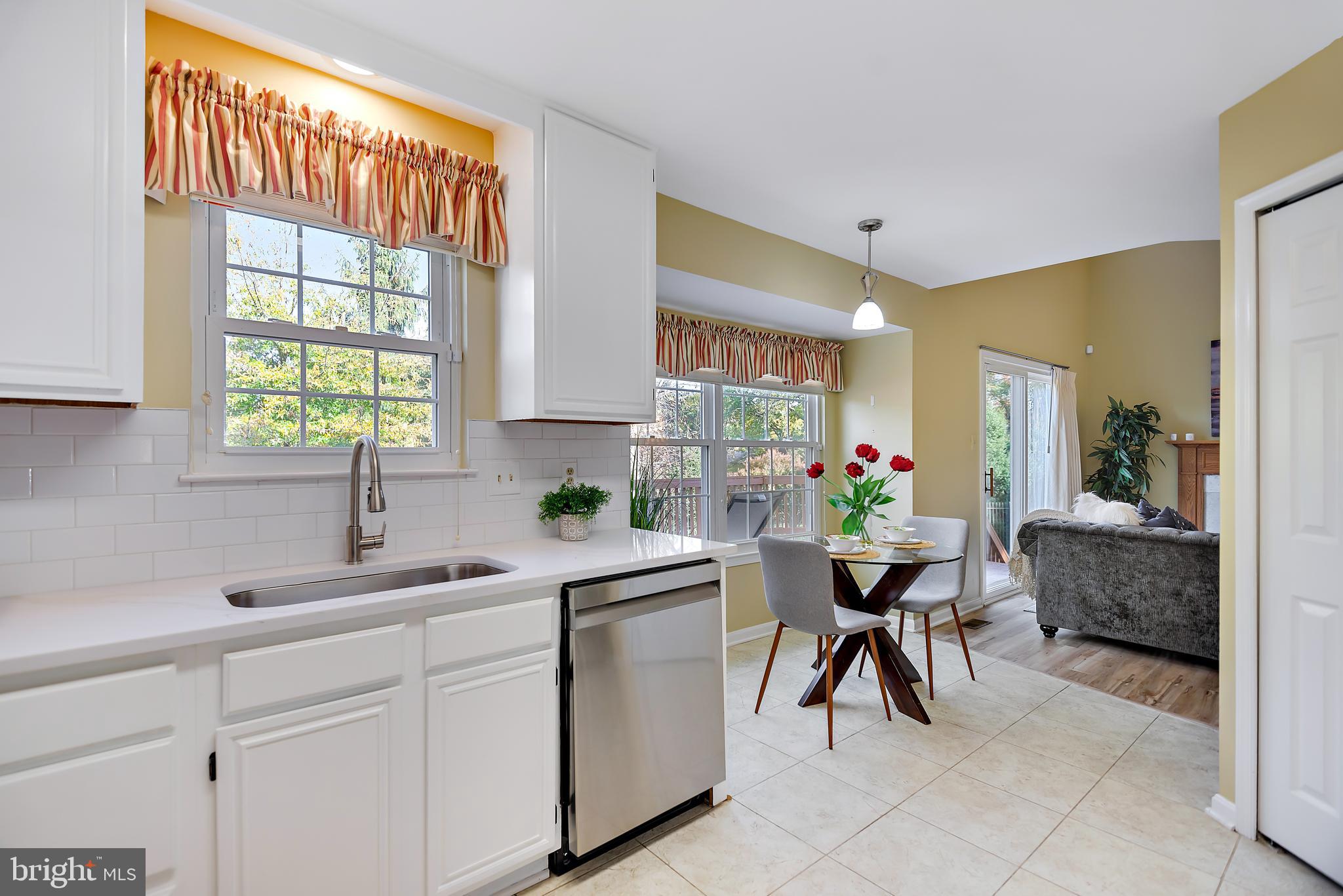 CHESTNUT HILLS - Residential